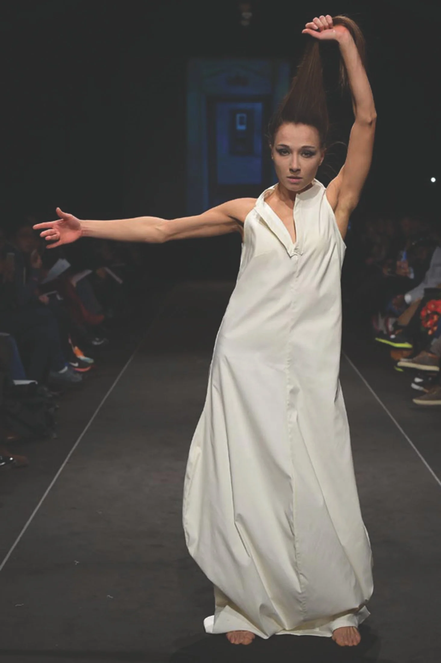 Zara Saberi — Conceptual runway fashion exploring contemporary femininity at AltaRoma 2014.
