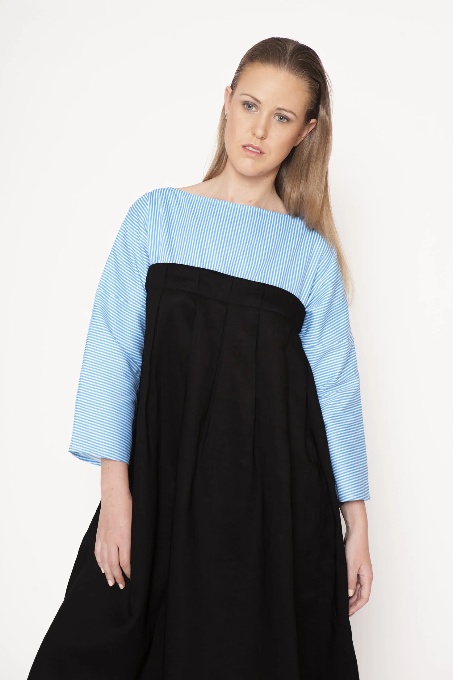 Zara Saberi — Contemporary garment created with cotton and gabardine fabrics.