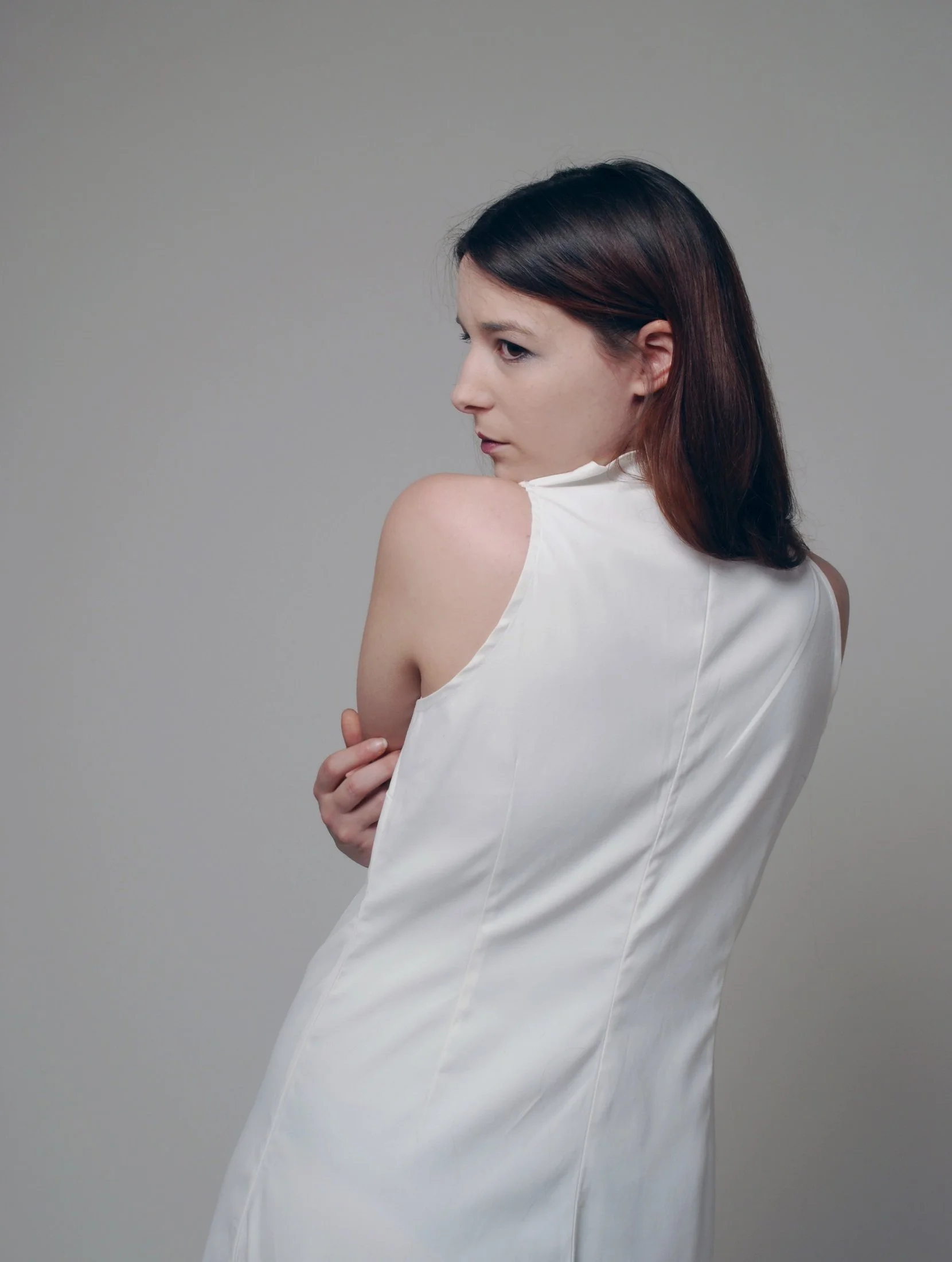 Zara Saberi — Artistic expression through fashion in the Woman VS Woman collection by Zara Saberi.