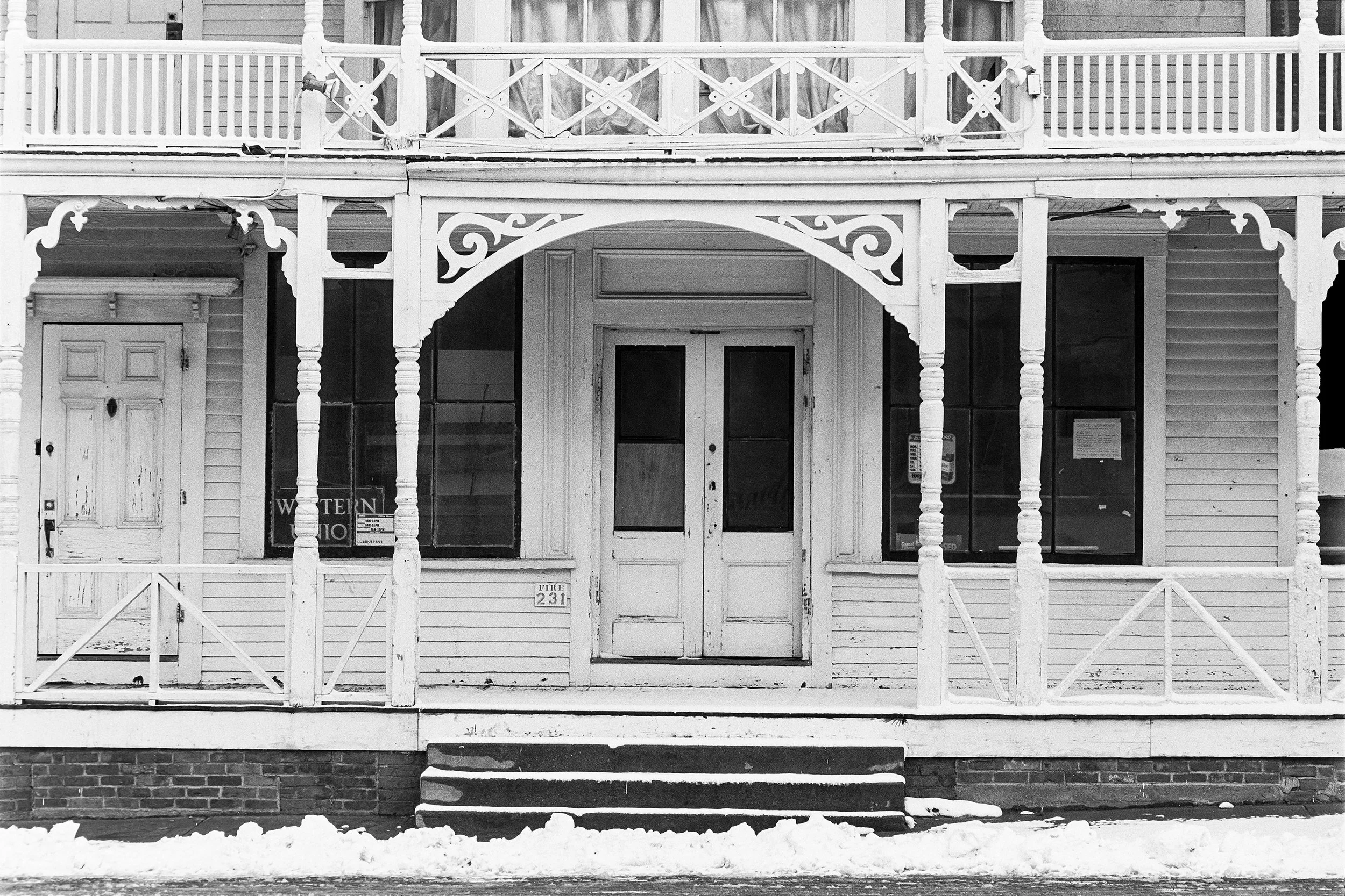 Victorian Porch, Cassius Clay Ball House, 1978