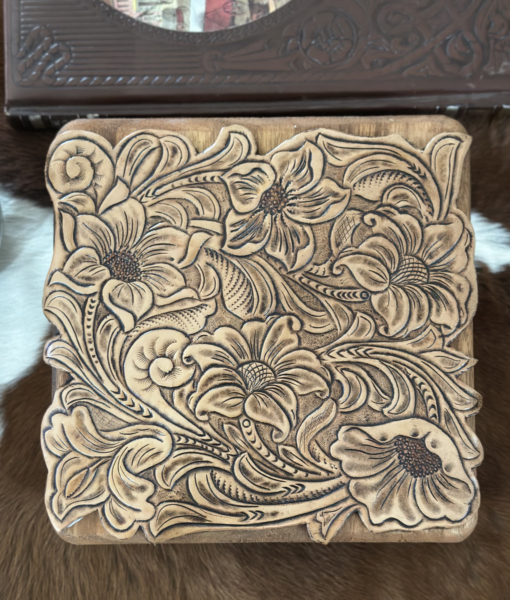 Coffee Table Decor (1).png