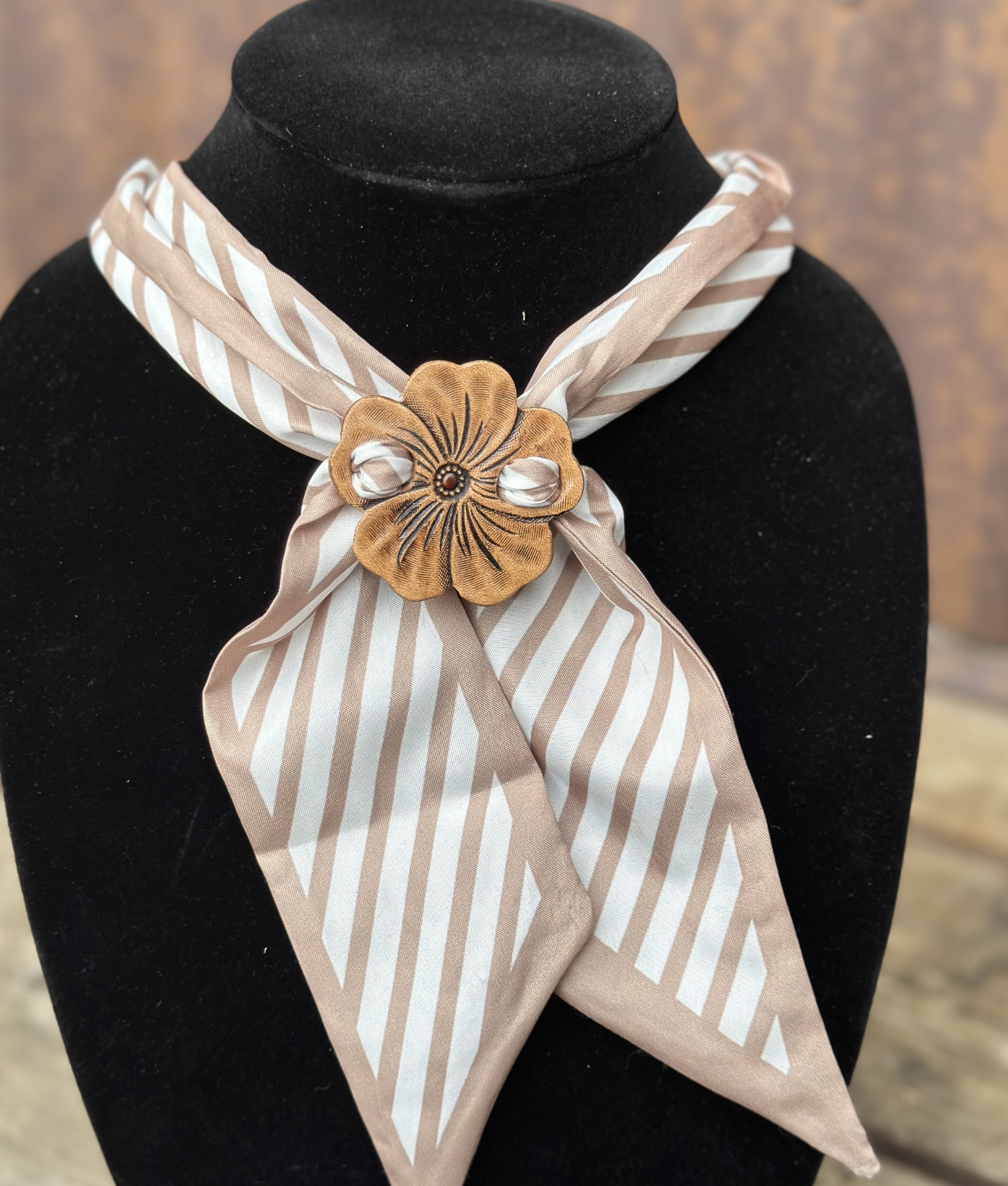 Ranch Rose Scarf Slide