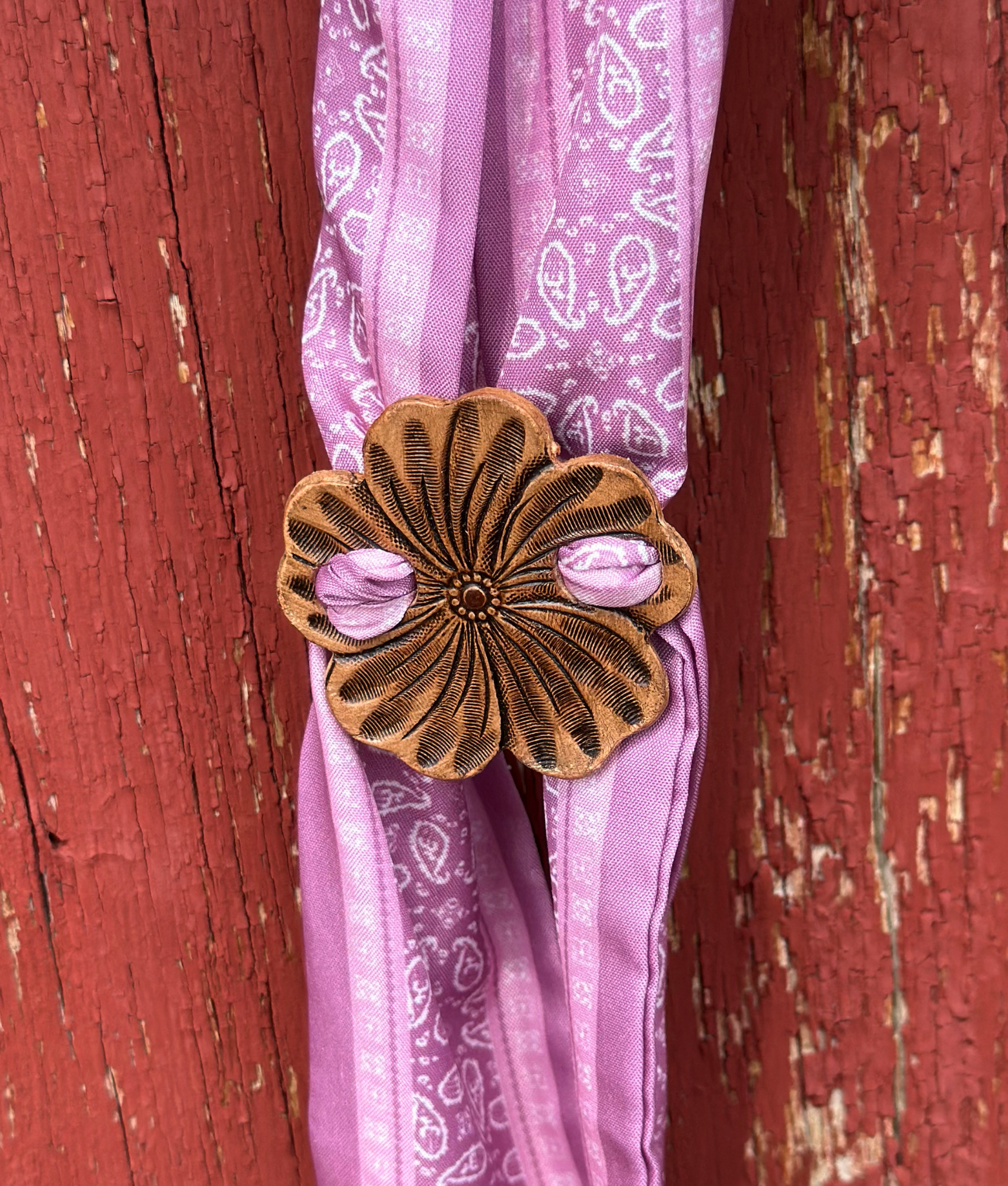 Ranch Rose Scarf Slides