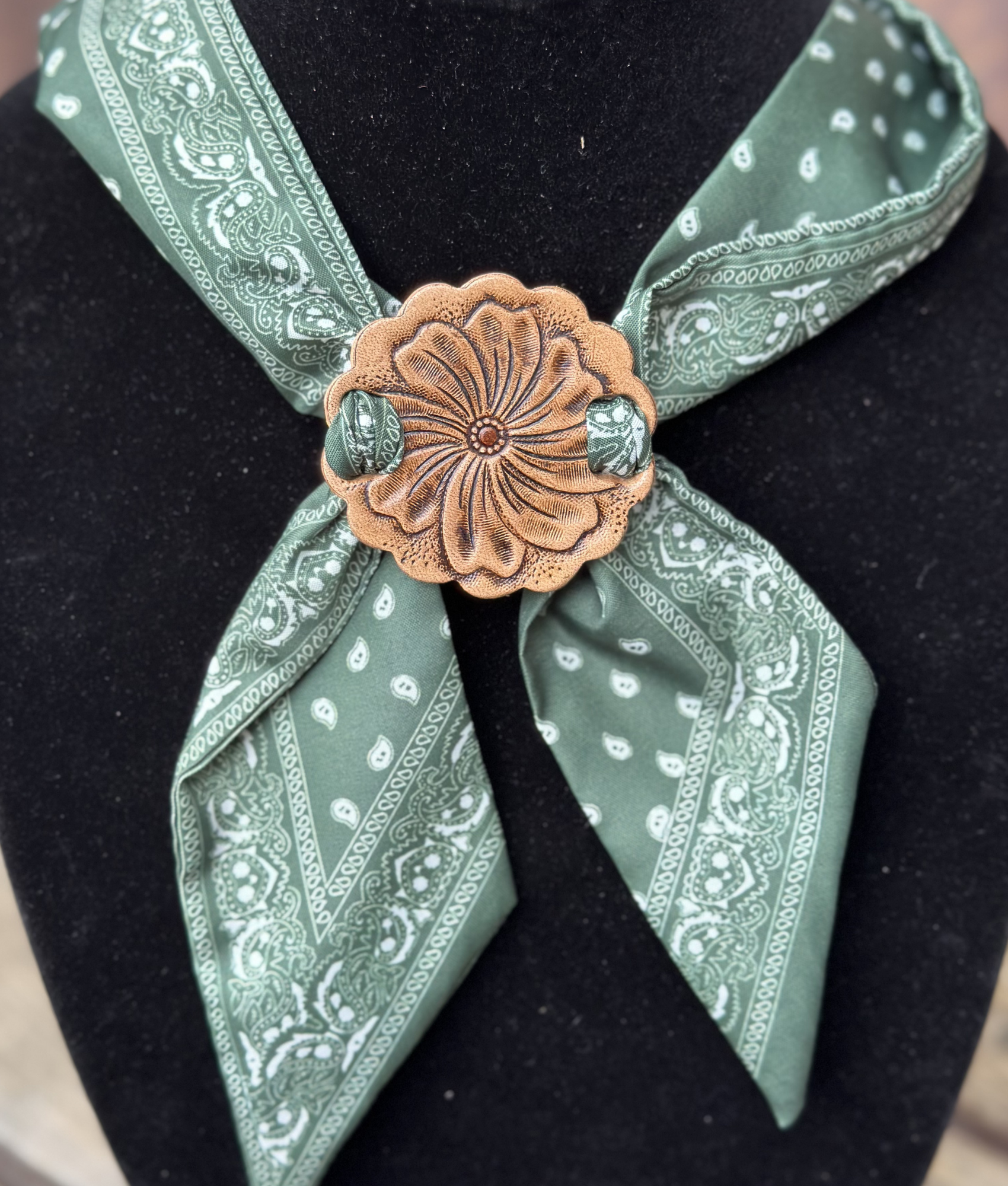 Blooming Rosette Scarf Slide