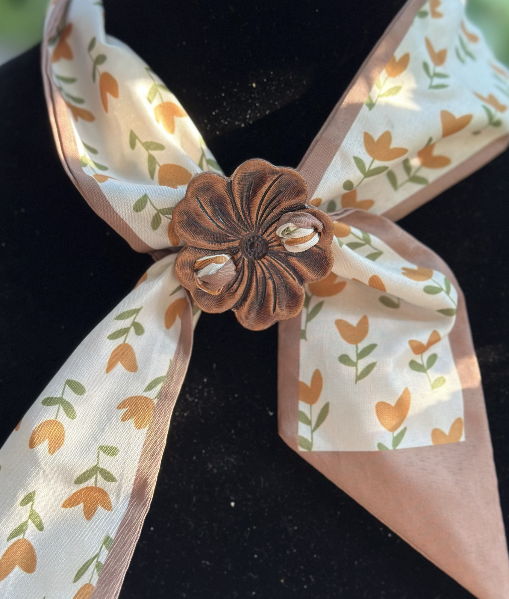 Ranch Rose Scarf Slide