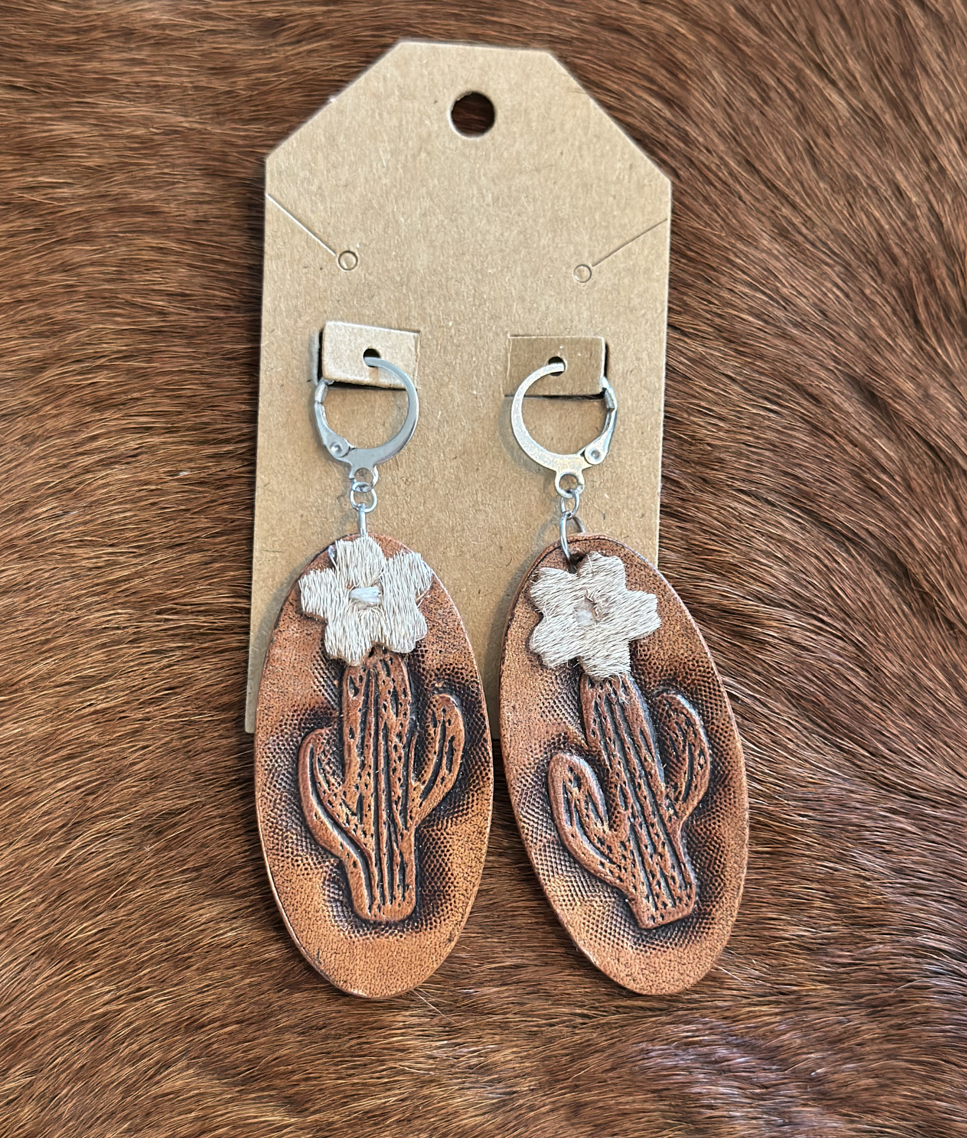 Cactus Oval Earrings