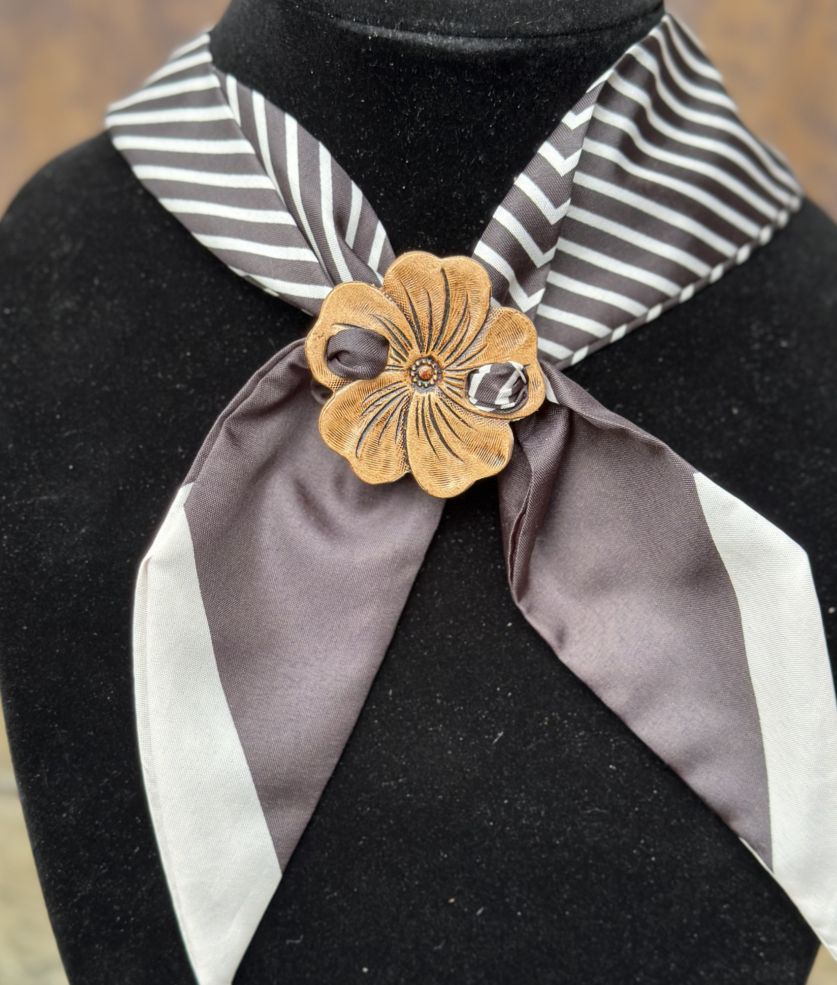 Ranch Rose Scarf Slide