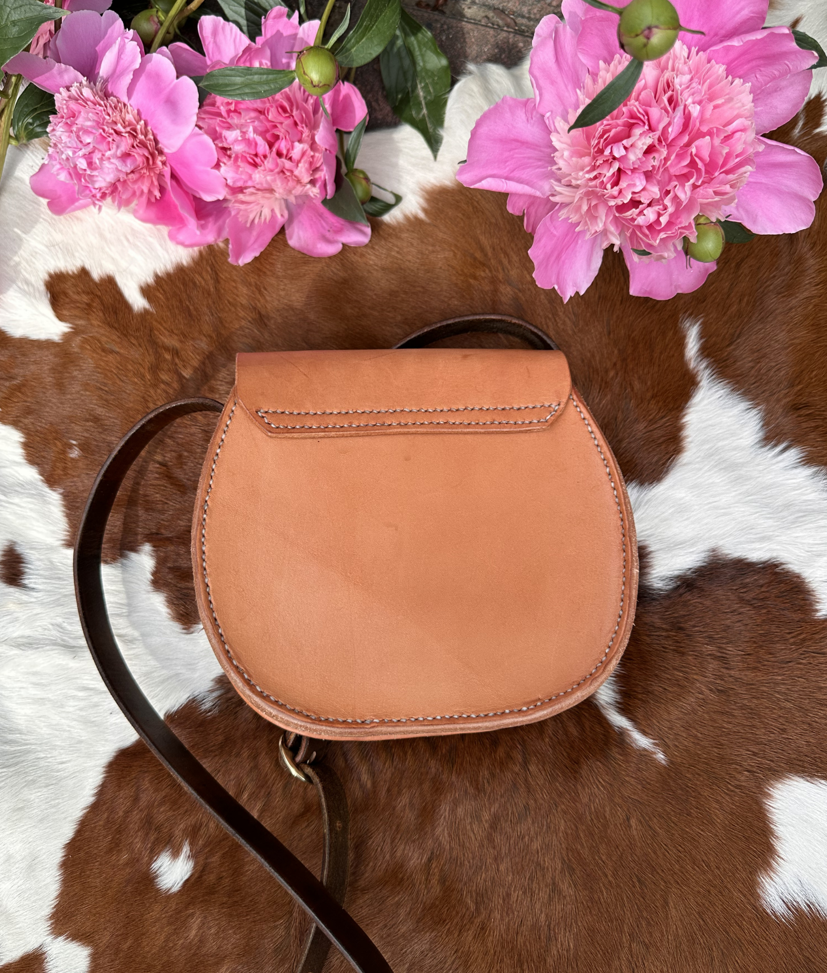 SaddleShoulder Bag (3).png