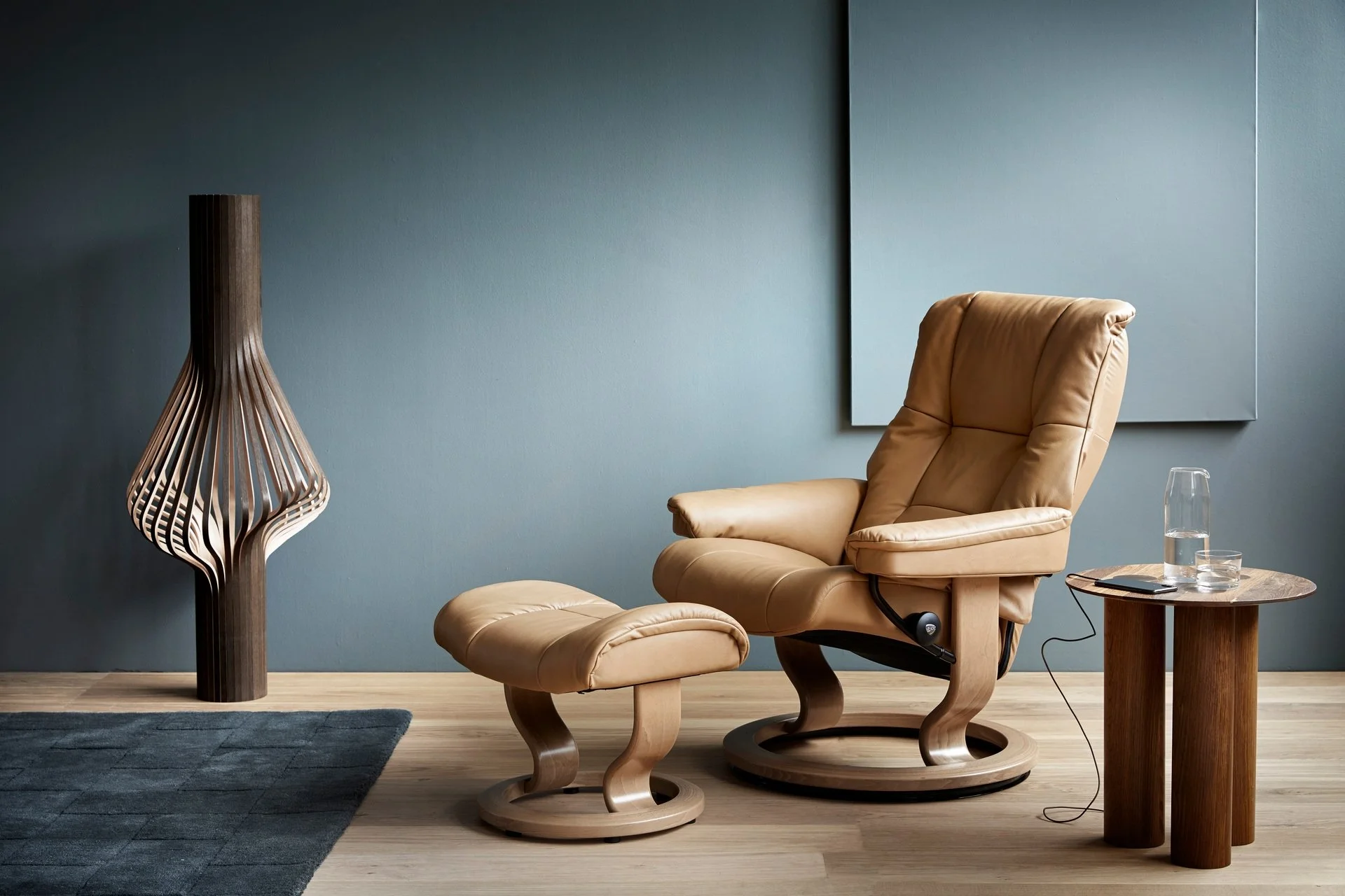 Stressless Mayfair_Paloma almond_classic_oak.jpg