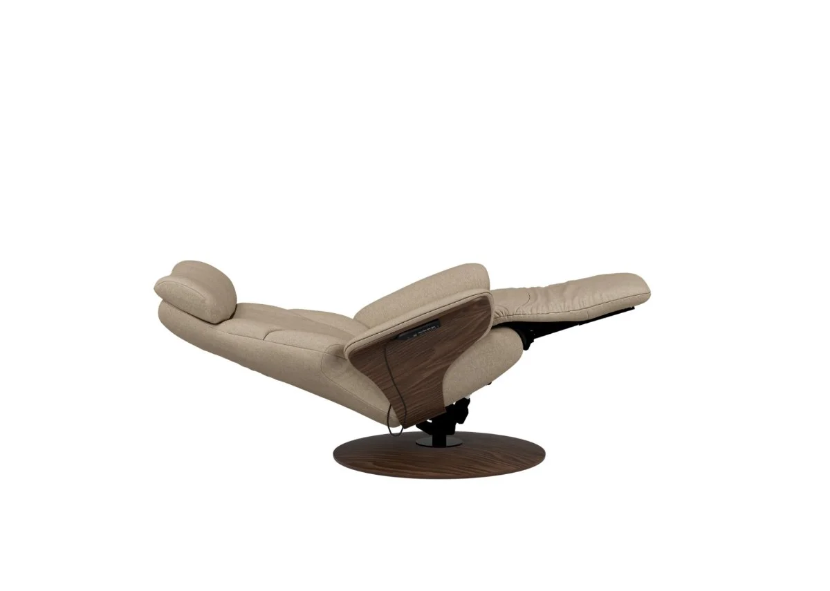 Stressless - Adam open.jpg