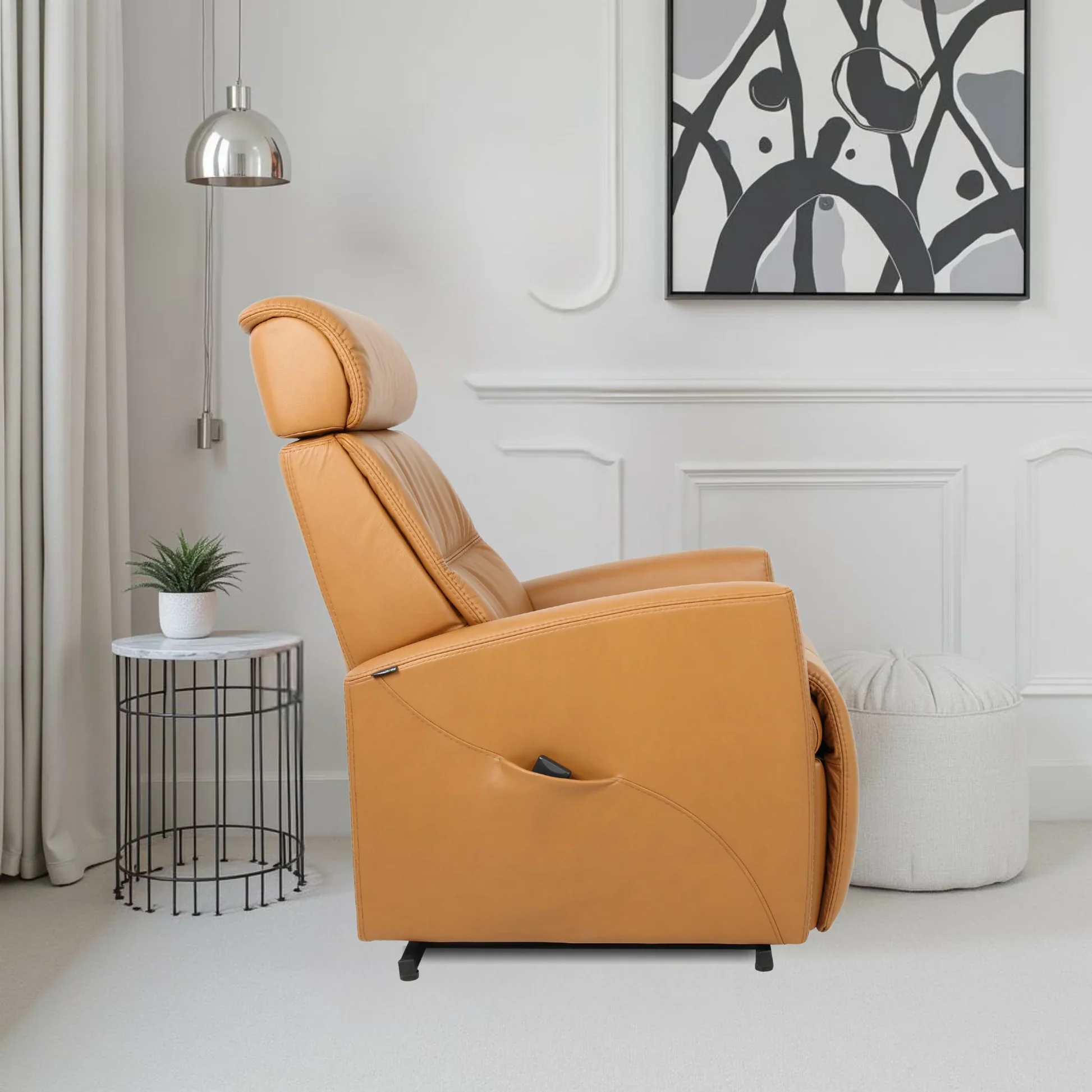 Fjords_Milan_Leather_Lift_Recliner_Chair_with_Motorized_Headrest_1_3.webp