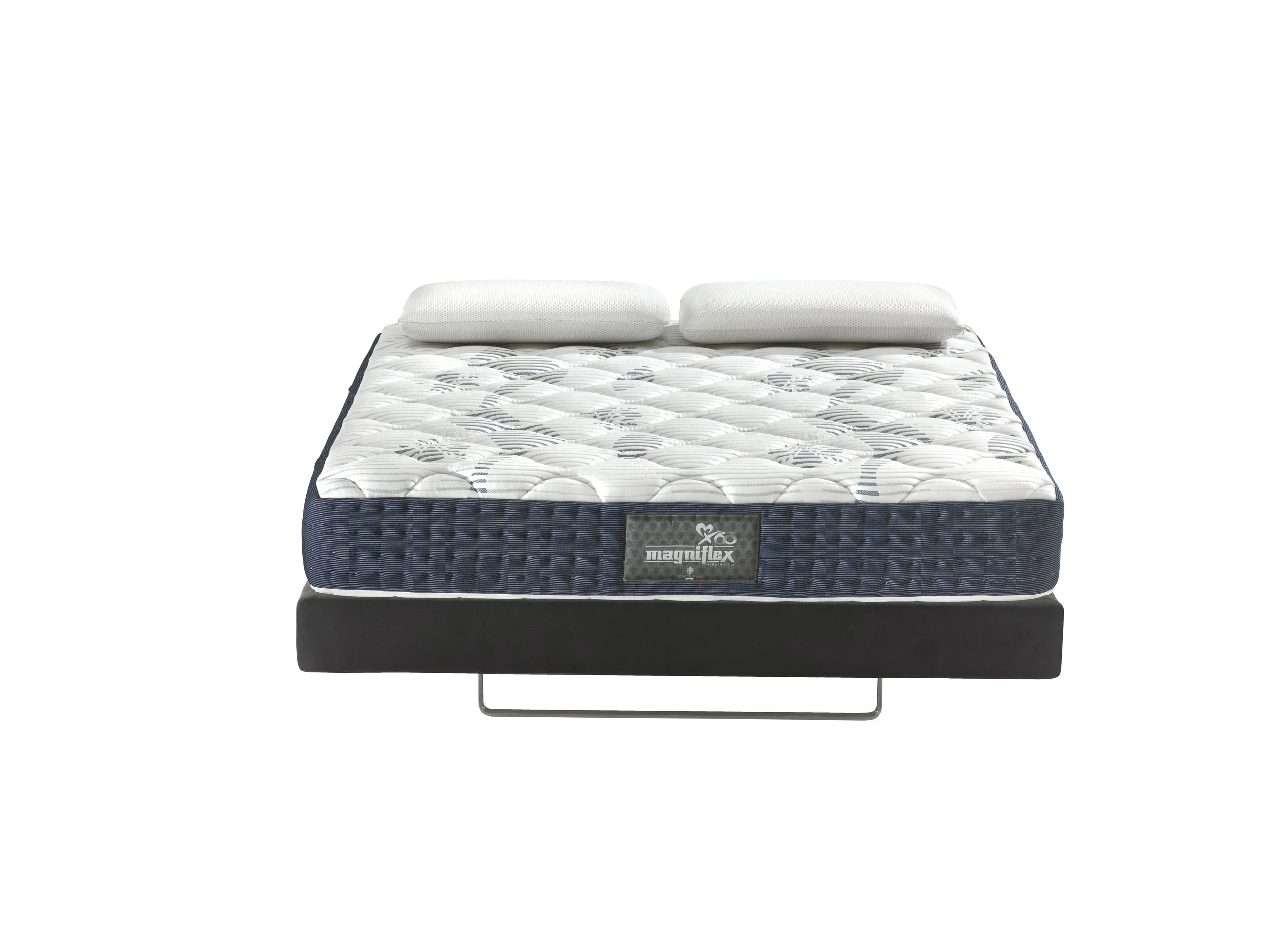 MAGNICOOL 10 FIRM FRONTALE CON CUSCINI fondo bianco.jpg