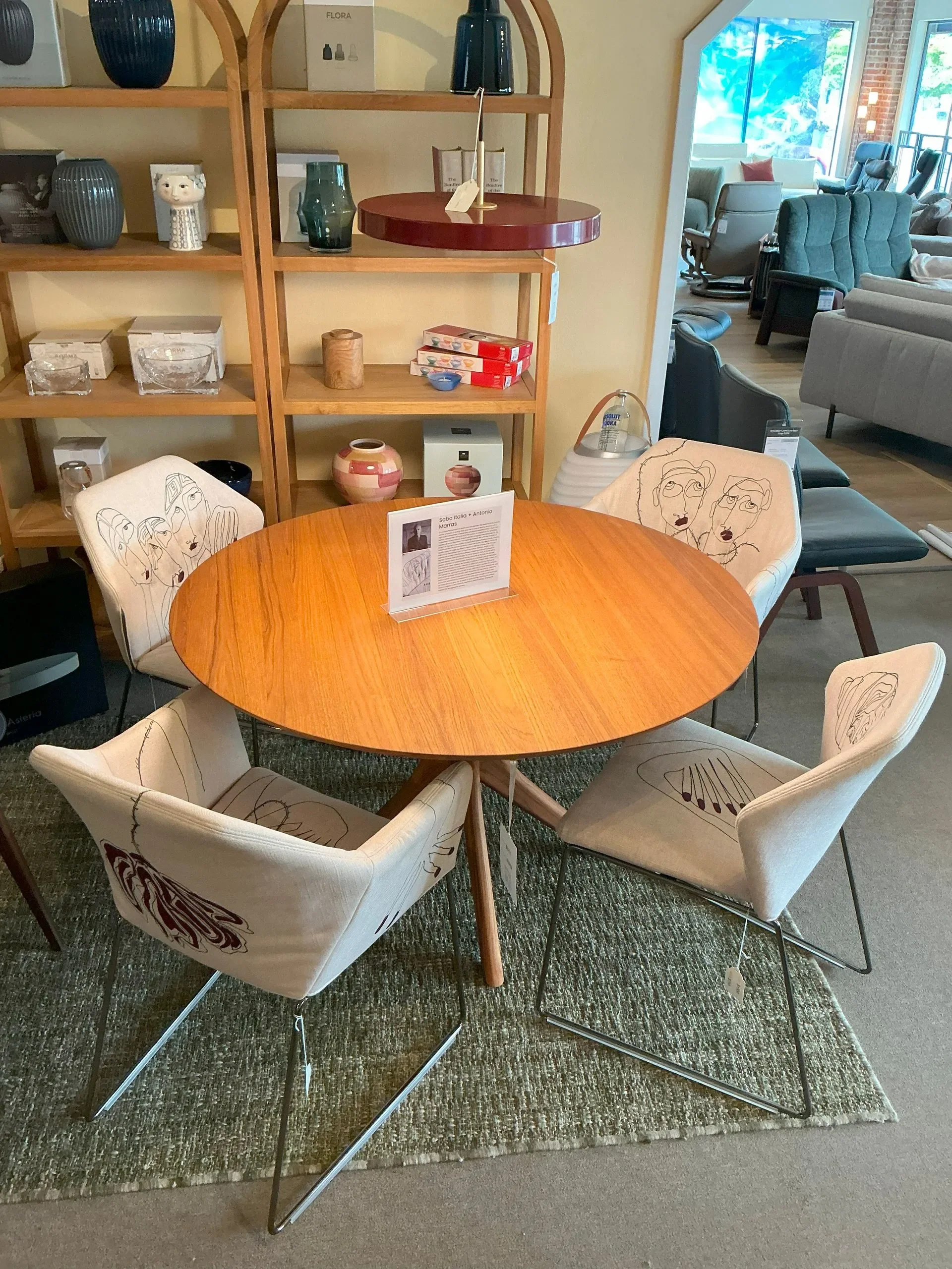 Saba Italia "New York" Chair