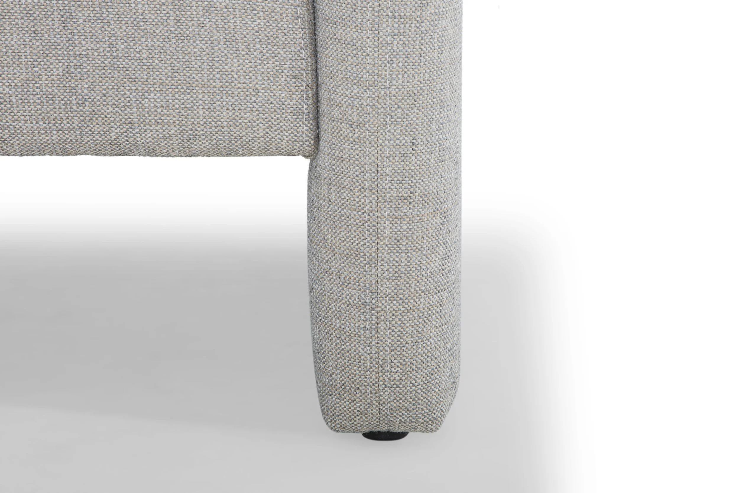 MD 1044 1-seater, soft seating, fabric Venga 004 mole, plastic in black, V5.jpg