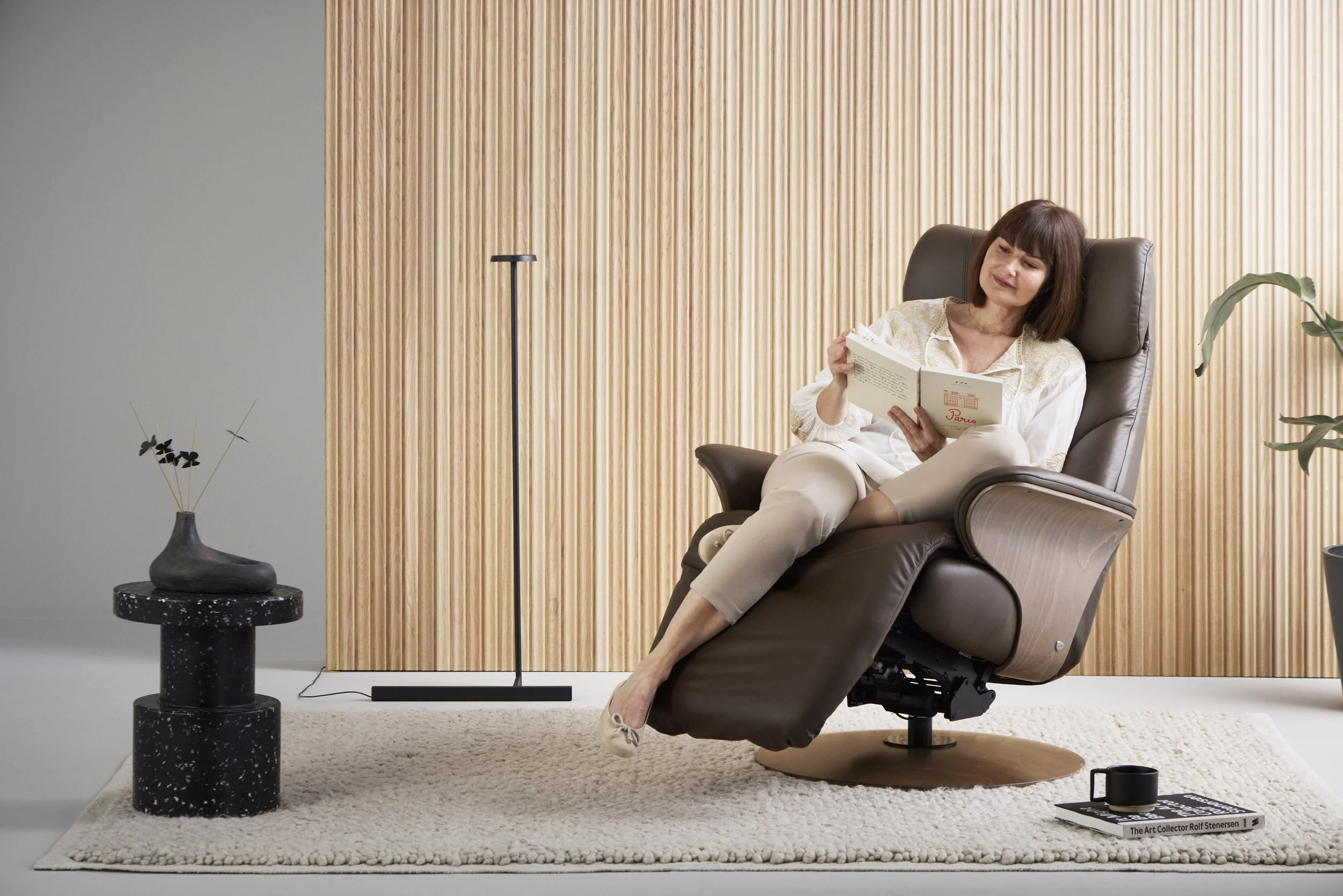Stressless Adam_M_Disc_Pal Chestnut_Walnut_10.jpg