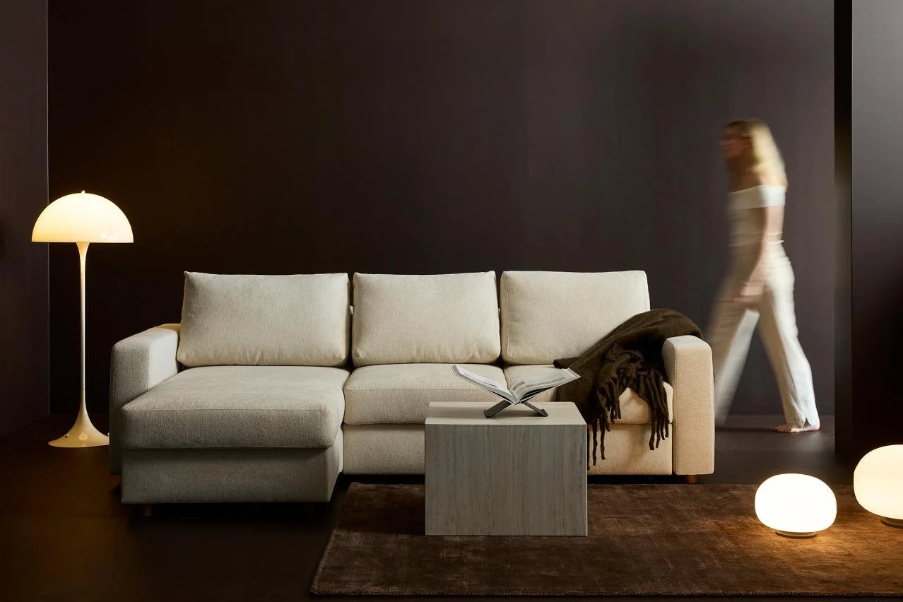 neah-lounger-sofa-bed-queen-with-standard-arm-365-low-e7.Jpg