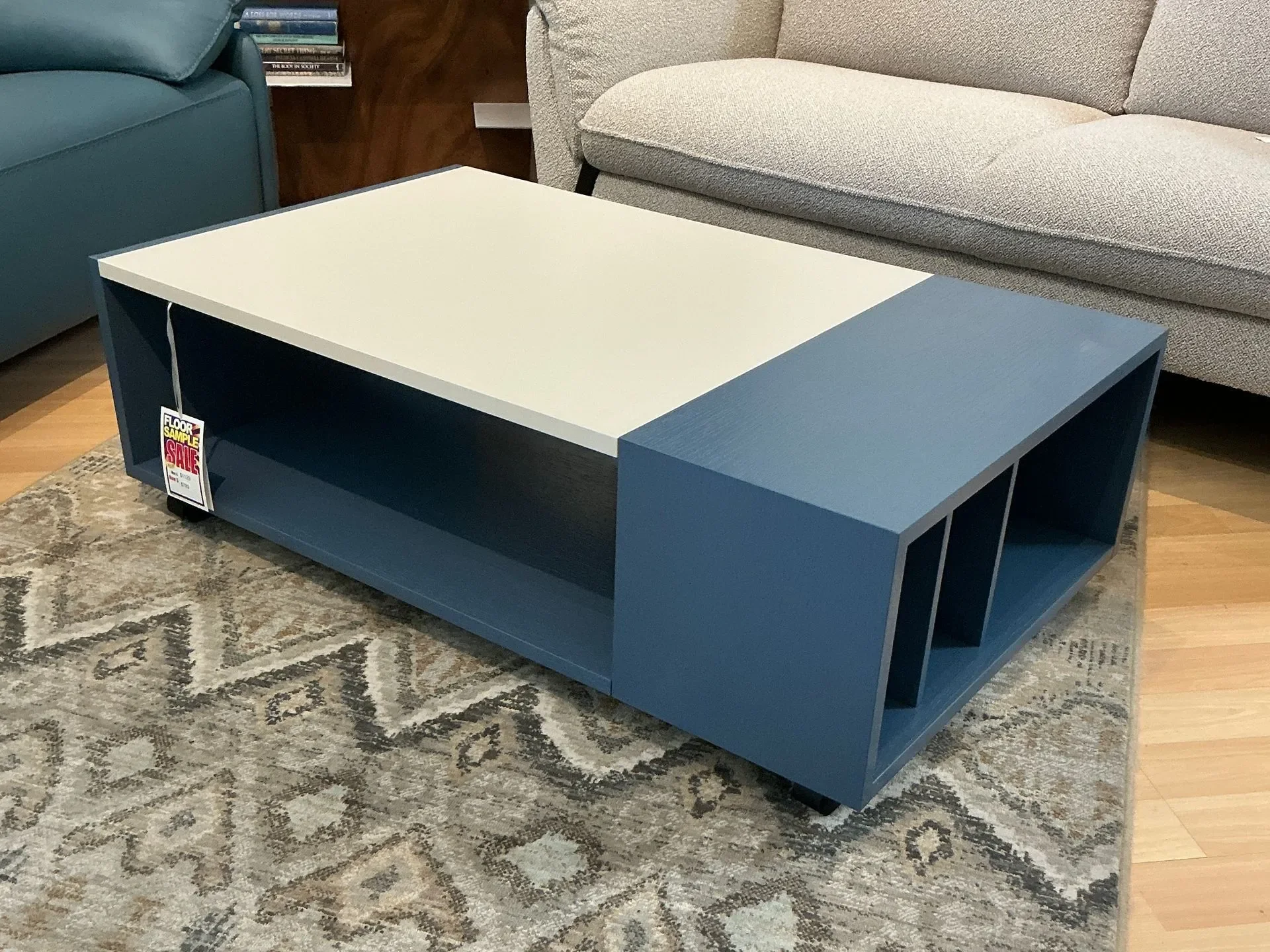 "Norman" Coffee table on casters