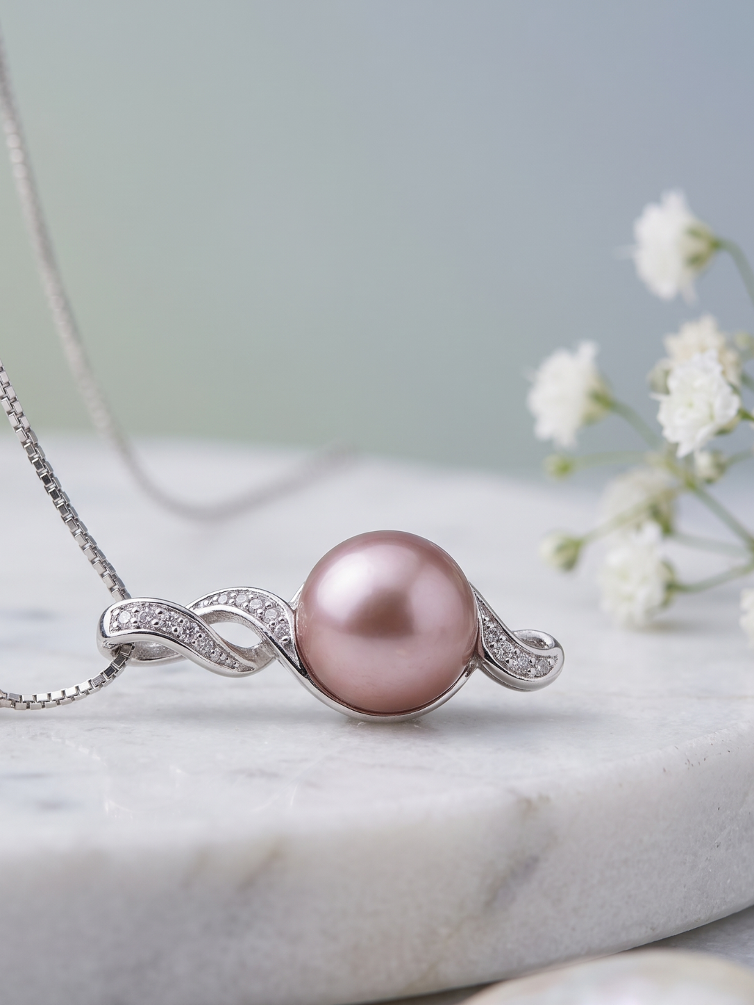 Eternity Pearl Necklace-2.png