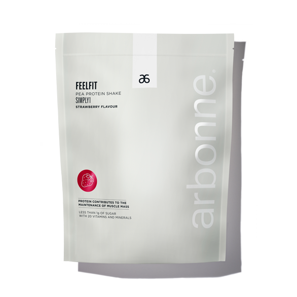 2058-UK-01-FF-SimUKy1ProteinShake-Strawberry-586x586.png