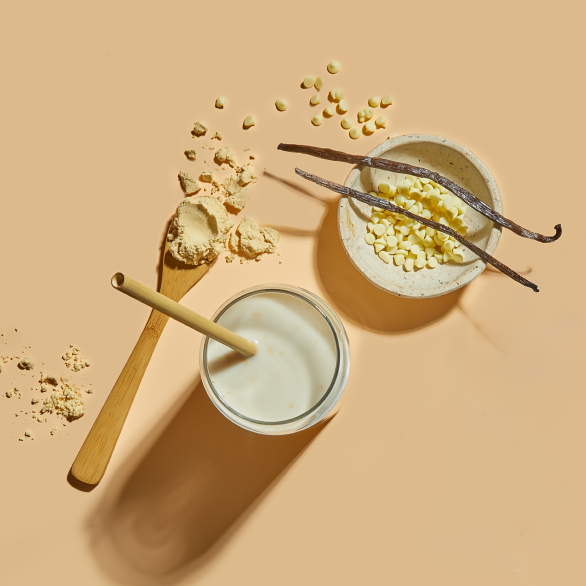 2060-UK-03-FF-Simply1ProteinShake-VanillaFlavor-586x586.png