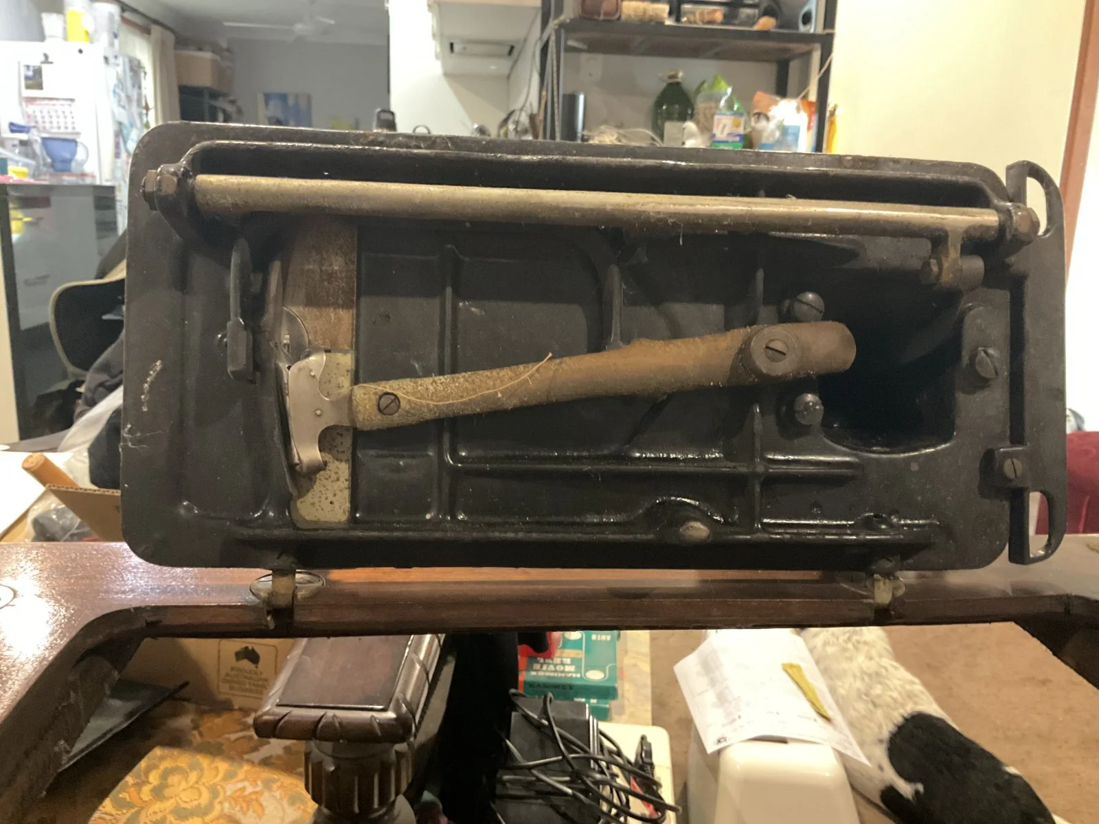 Lower_cavity-before.jpg