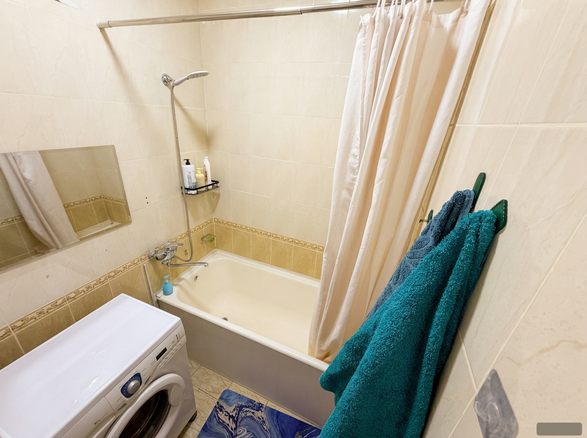 Enhance_this_bathroom_photo_with_better_lighting_a-1774583915632.png