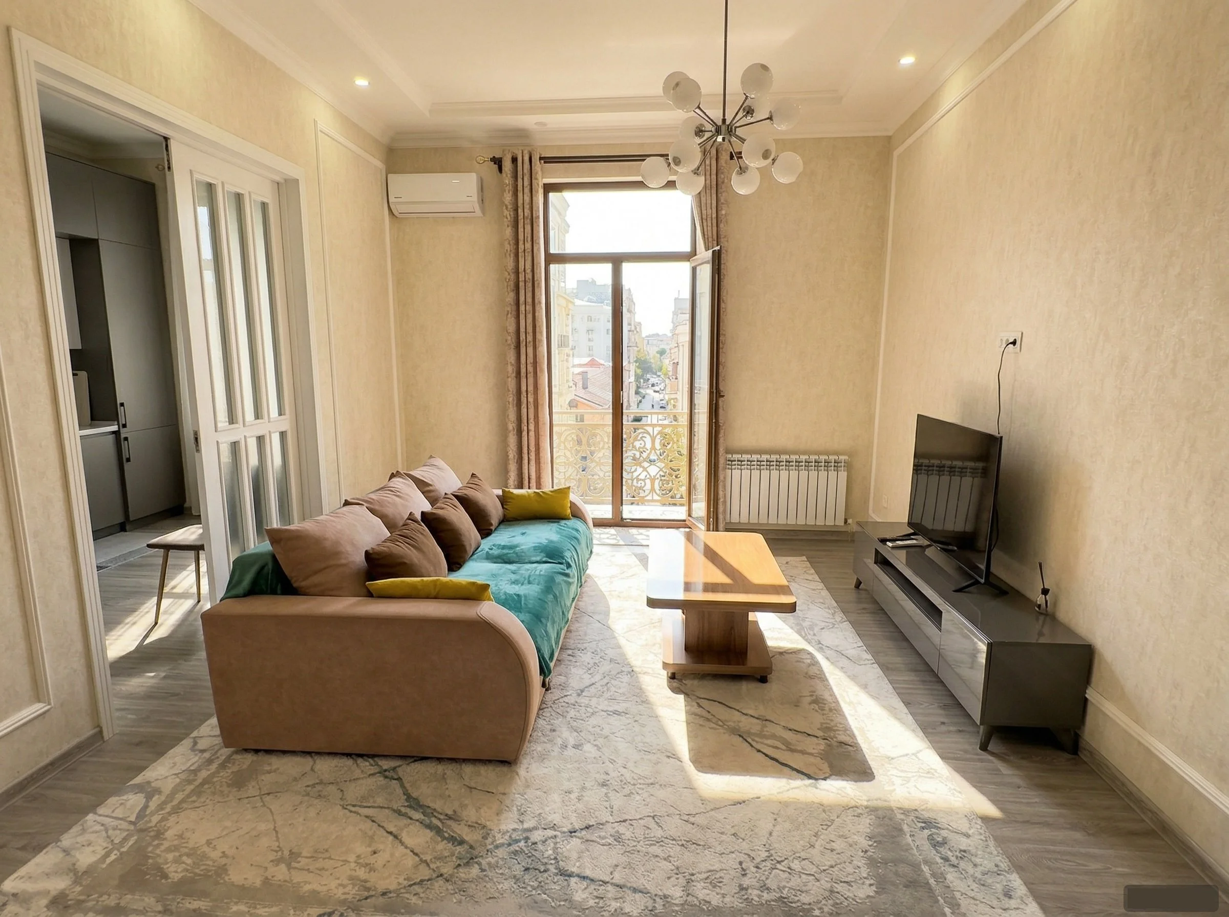 Giant & Comfy 2 Bedroom apartment city center