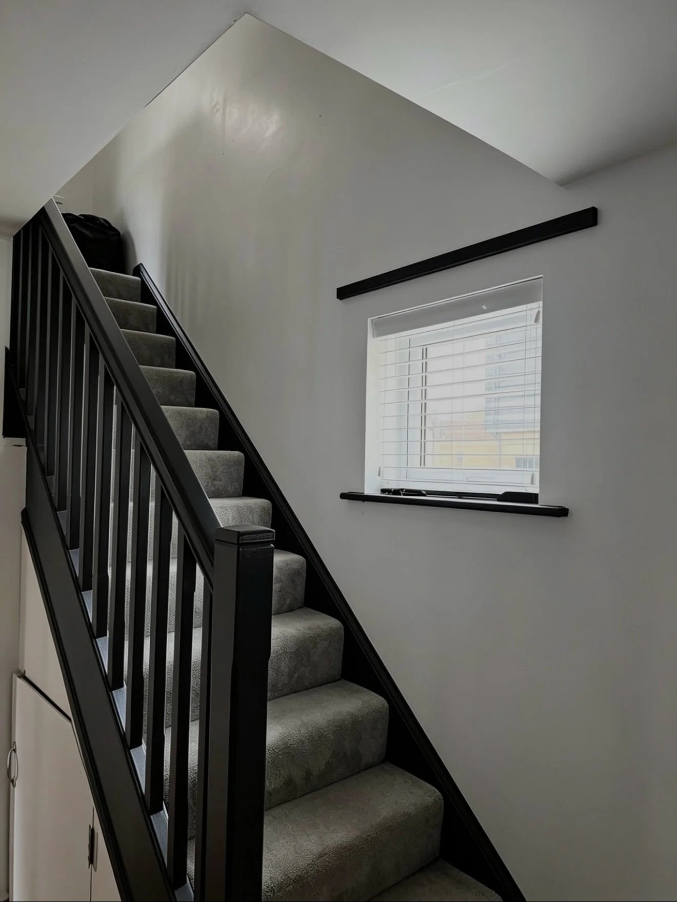 🪜 Staircase: Stylish, polished hallway & staircase update
