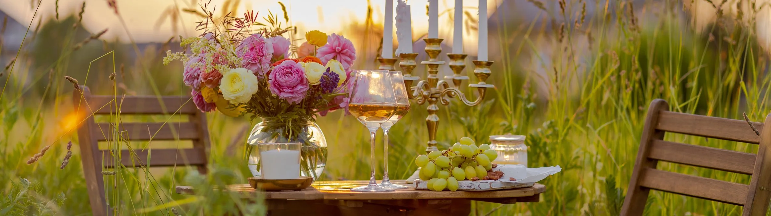 What to Do If Your Wedding Day Doesn't Go Exactly as Planned