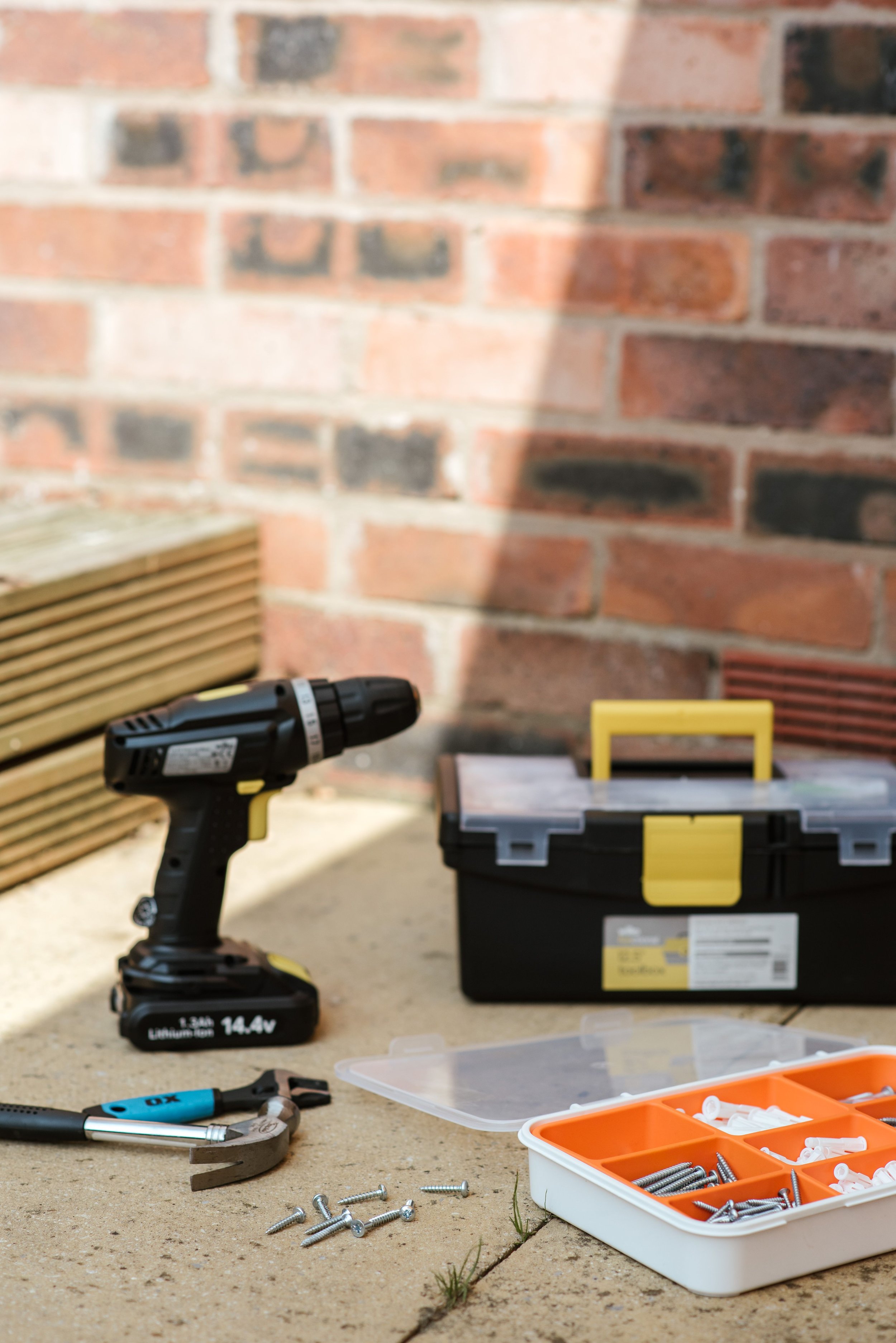 INSTALLATION & ASSEMBLY