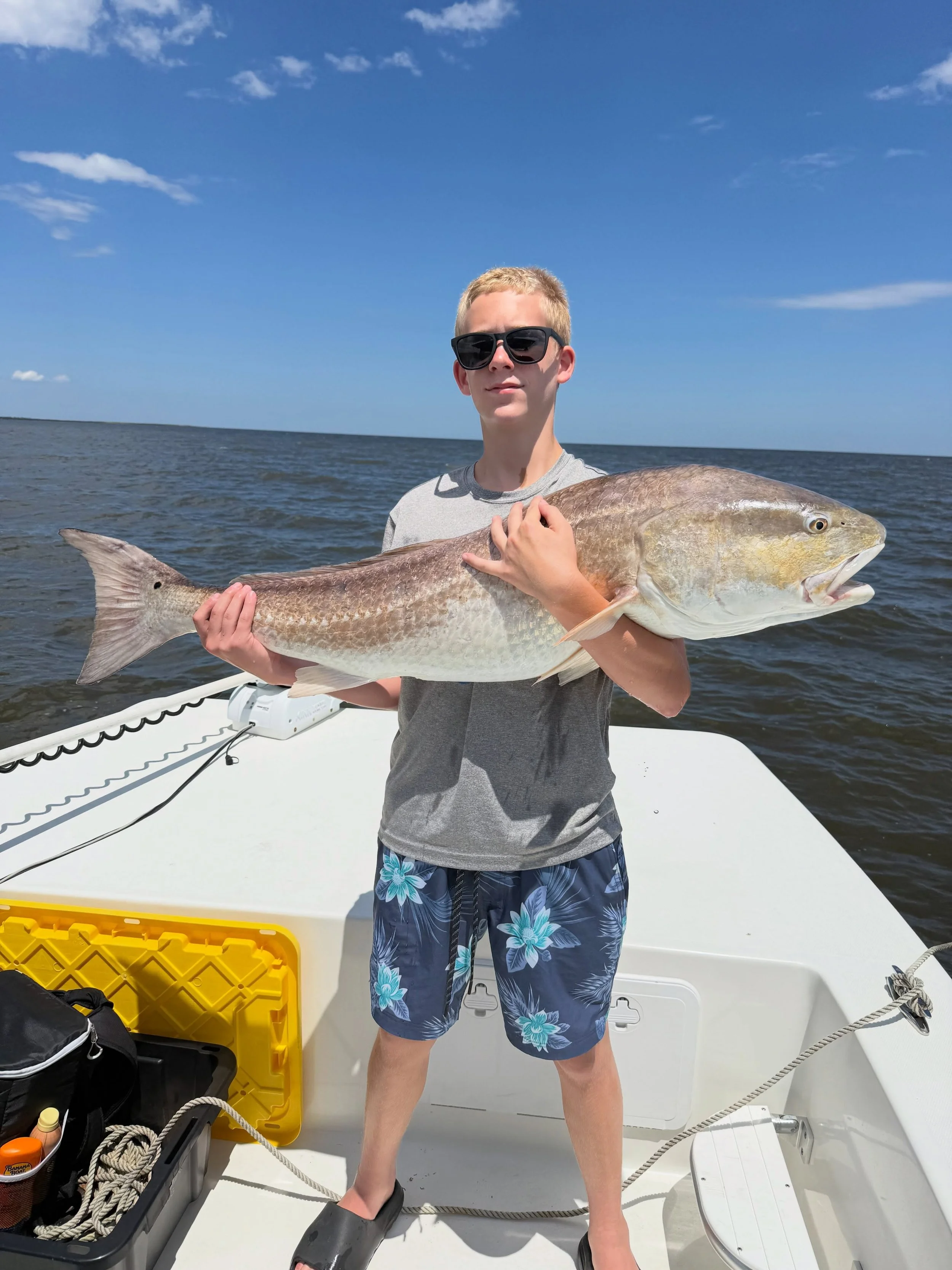 Give me a call if a big drum is on your bucket list! Brothers from VA had to tag team this one! 252-339-5301 #outerbanks #northcarolina #reddrum #tightnup #fishingcharters