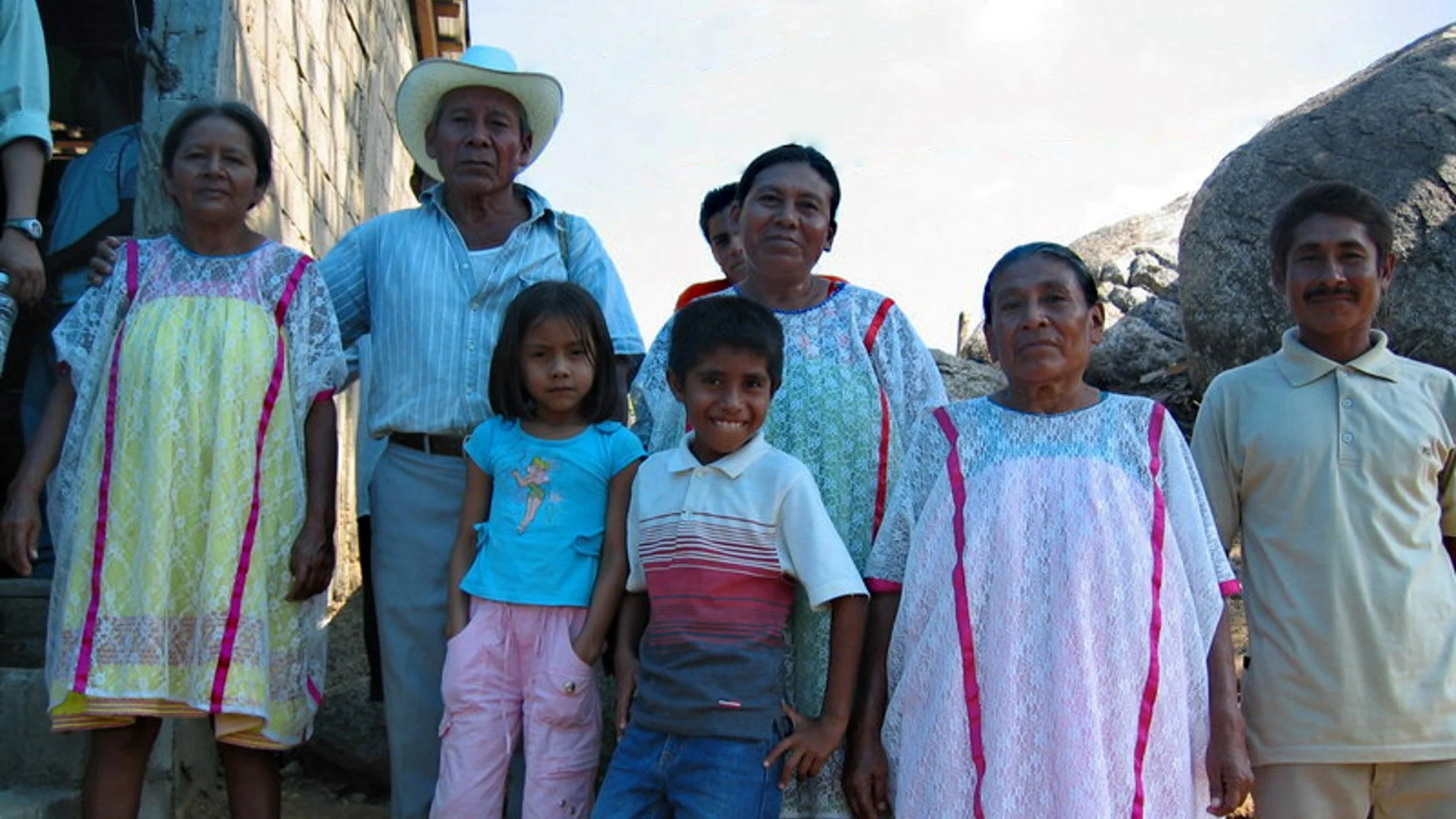 I - ET Family.jpg