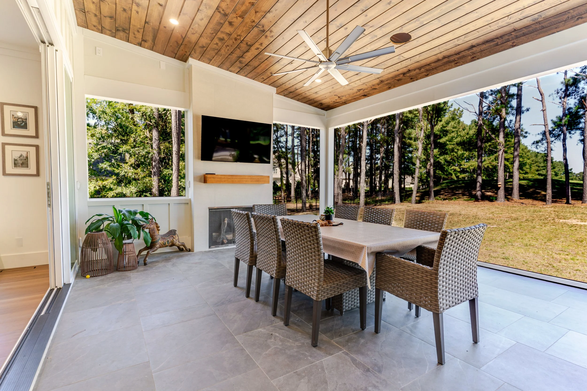 Porch5.jpg