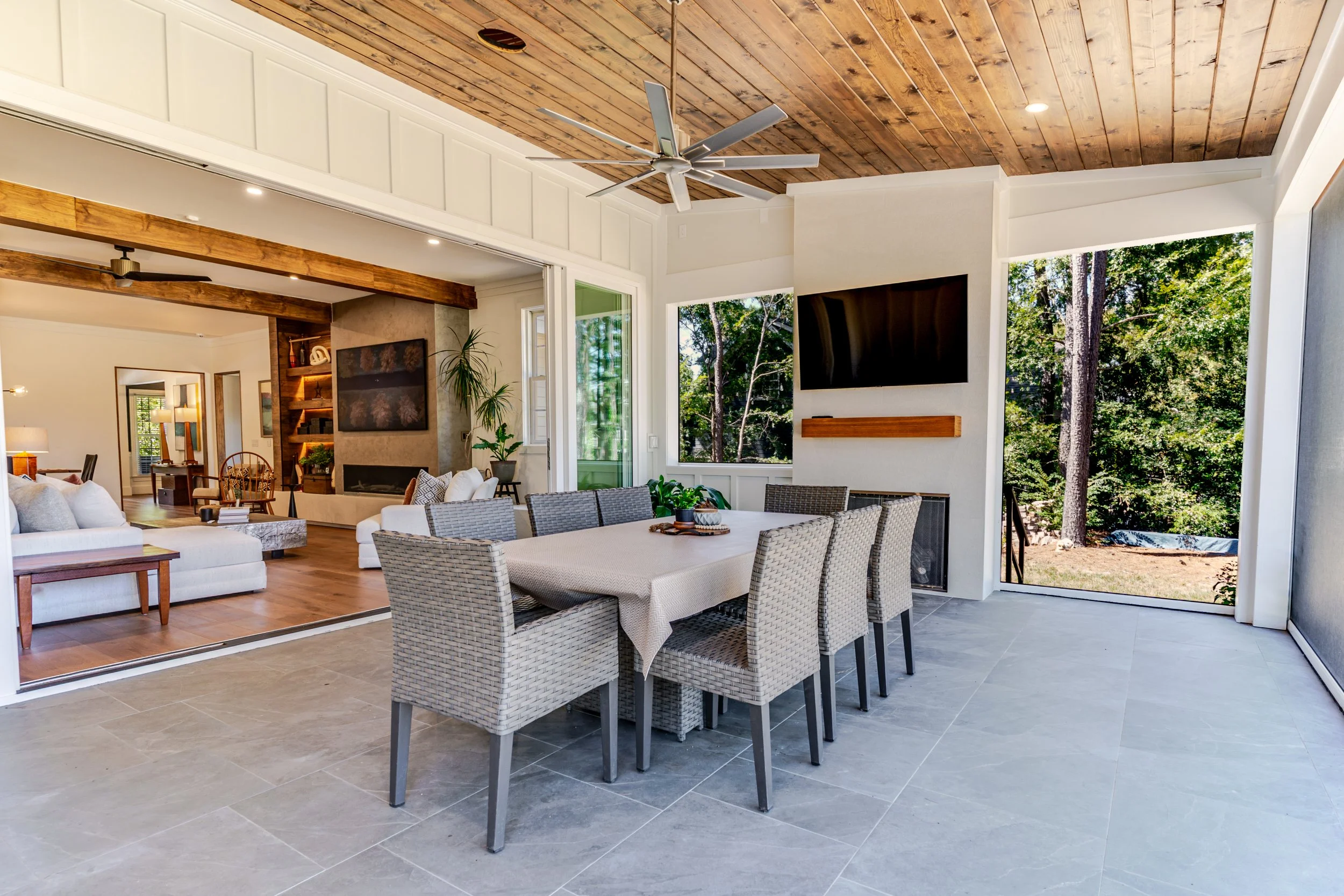 Porch4.jpg