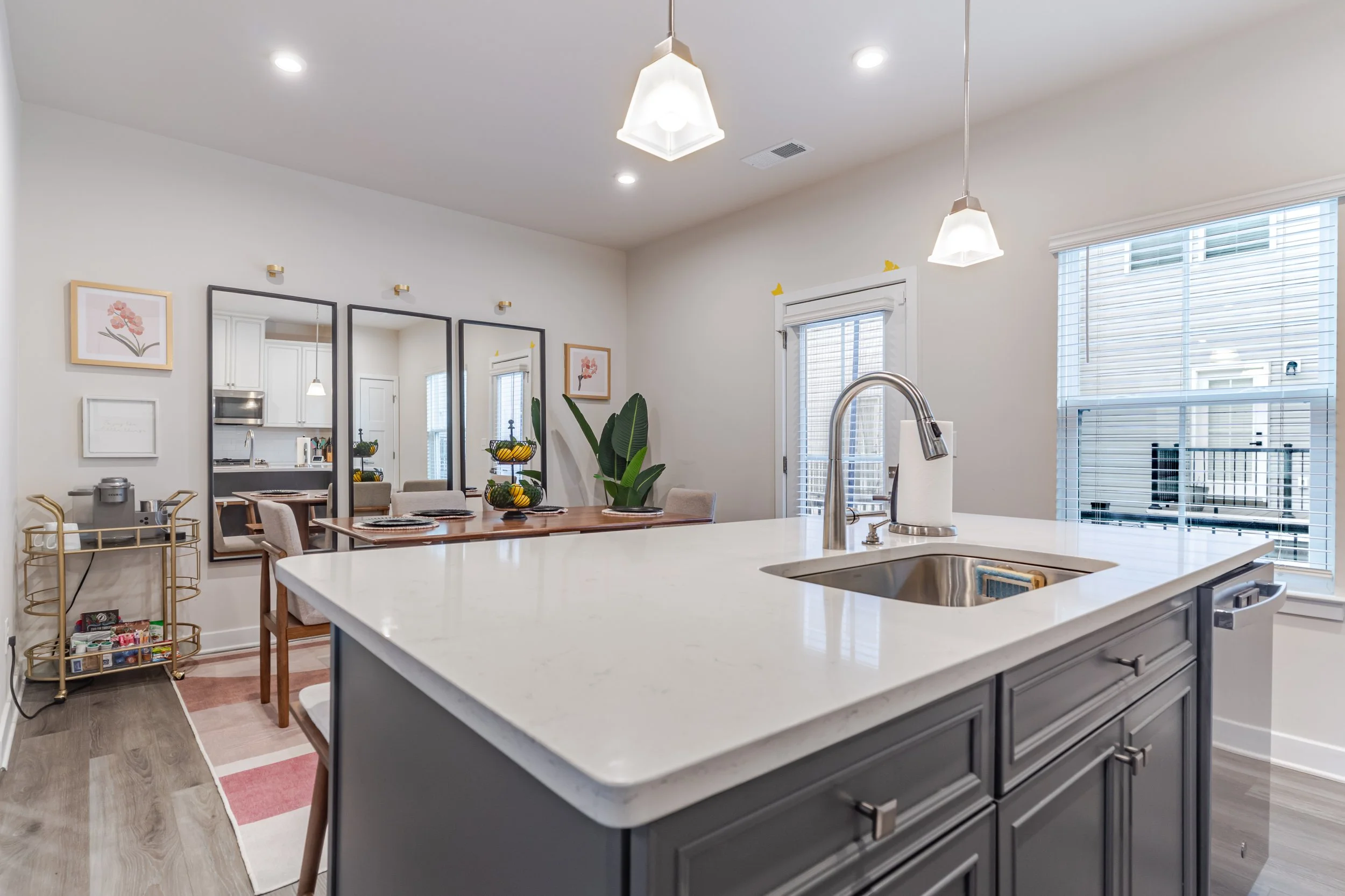 Kitchen1.jpg
