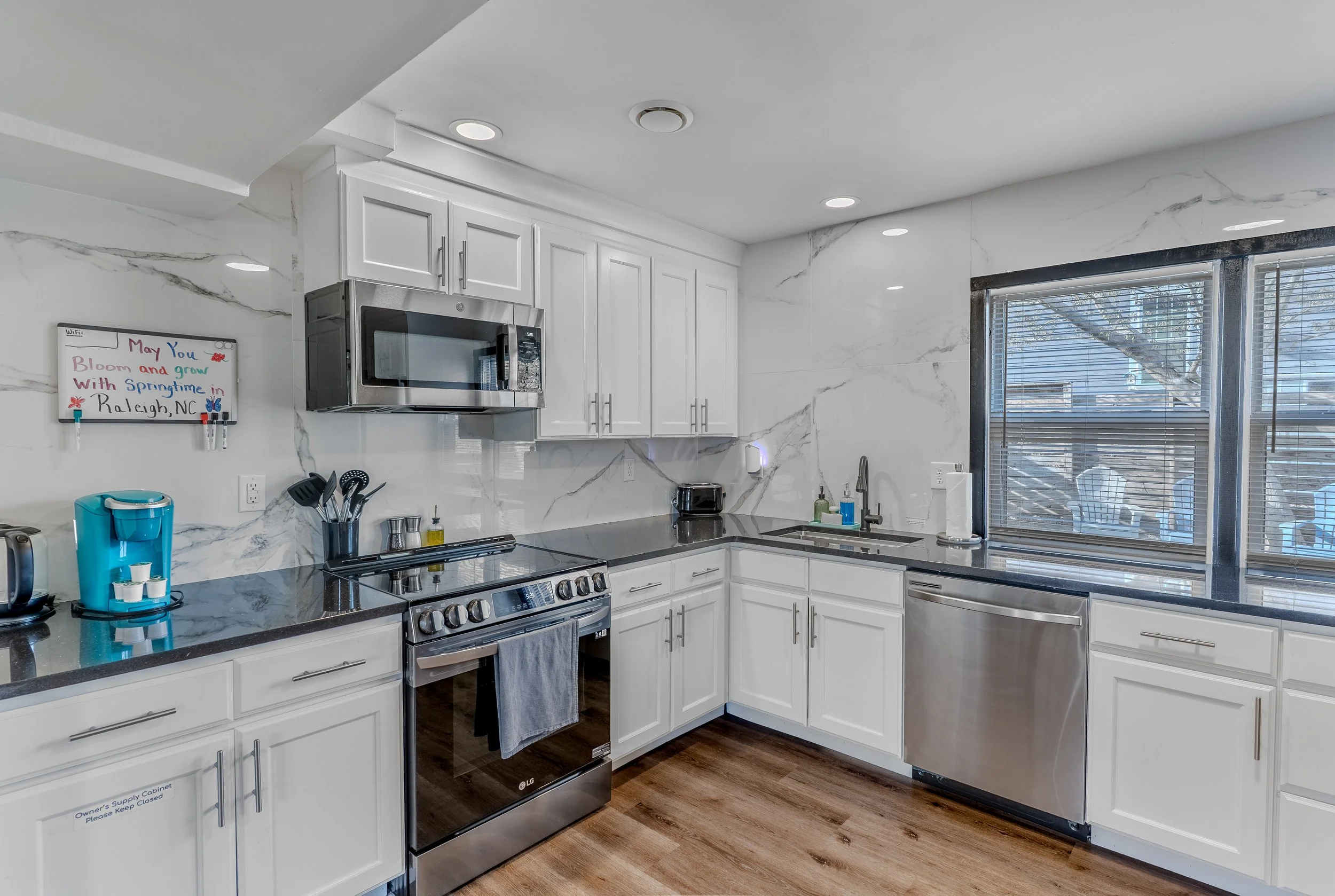 Kitchen-B-2.jpg