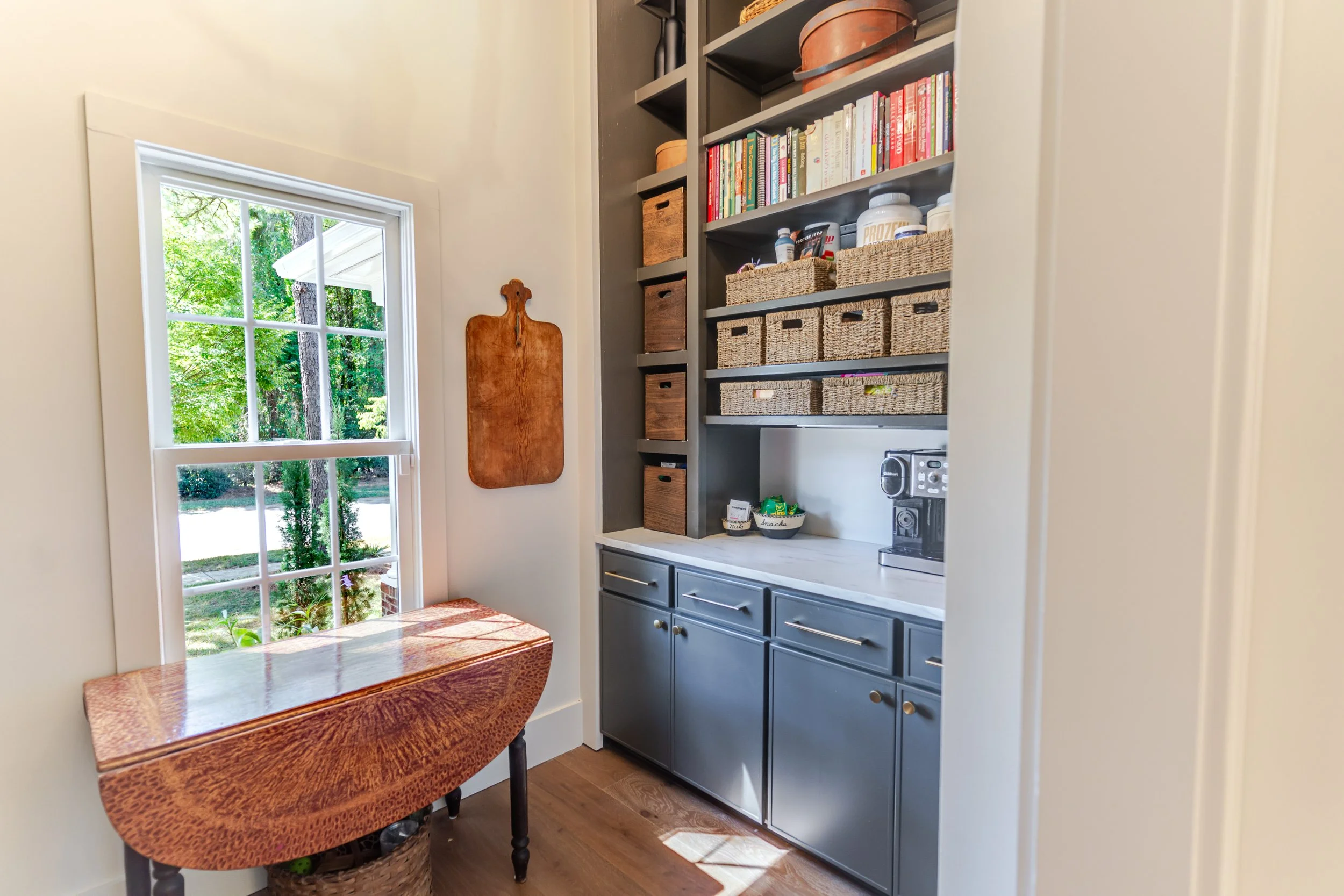 Pantry3.jpg