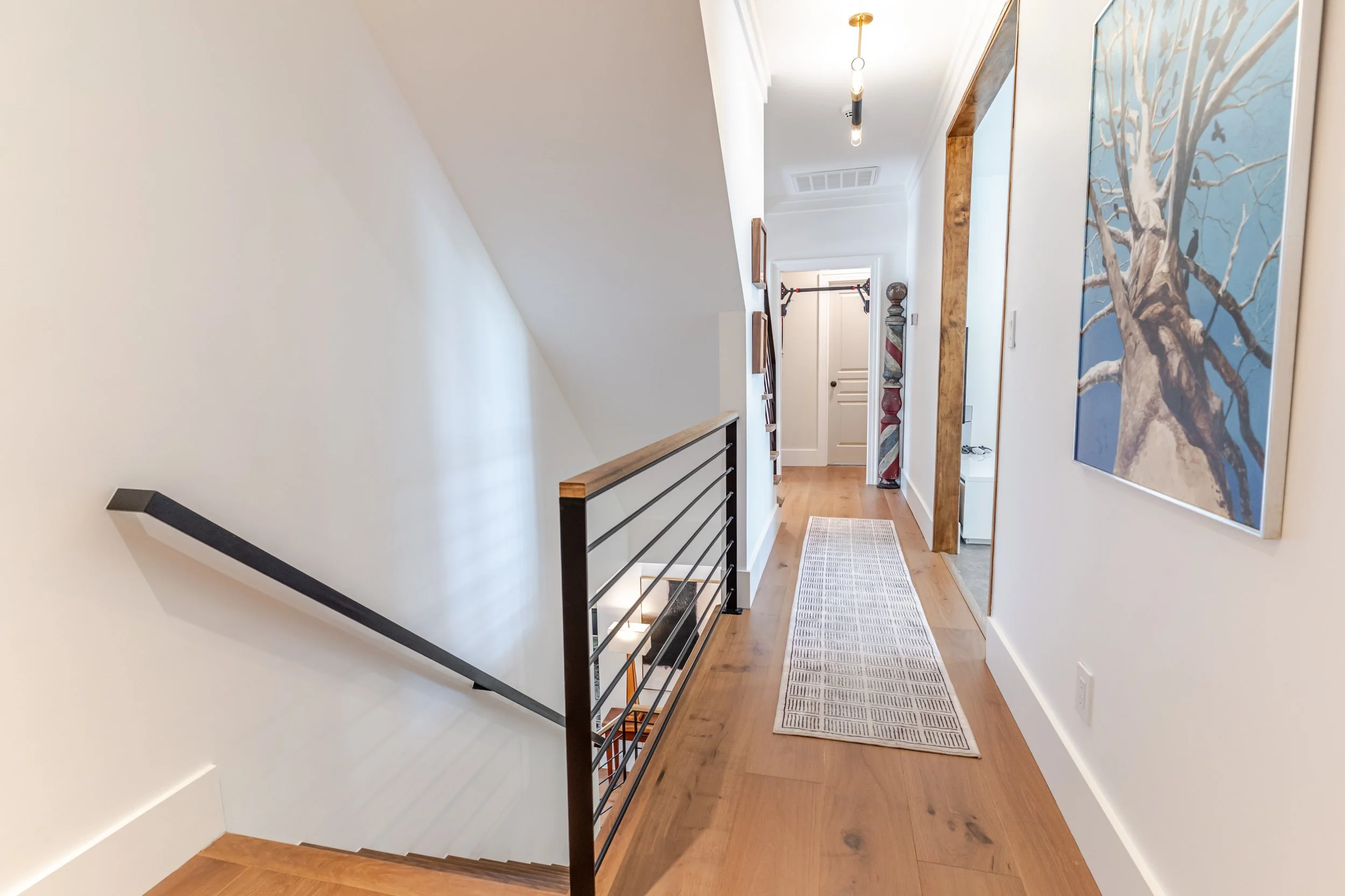 Hallway&Stairs1.jpg