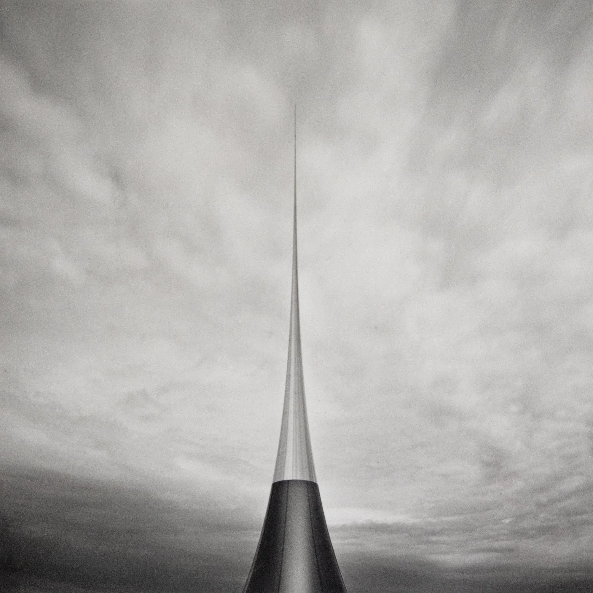 PointOfInfinity_2000px.jpg