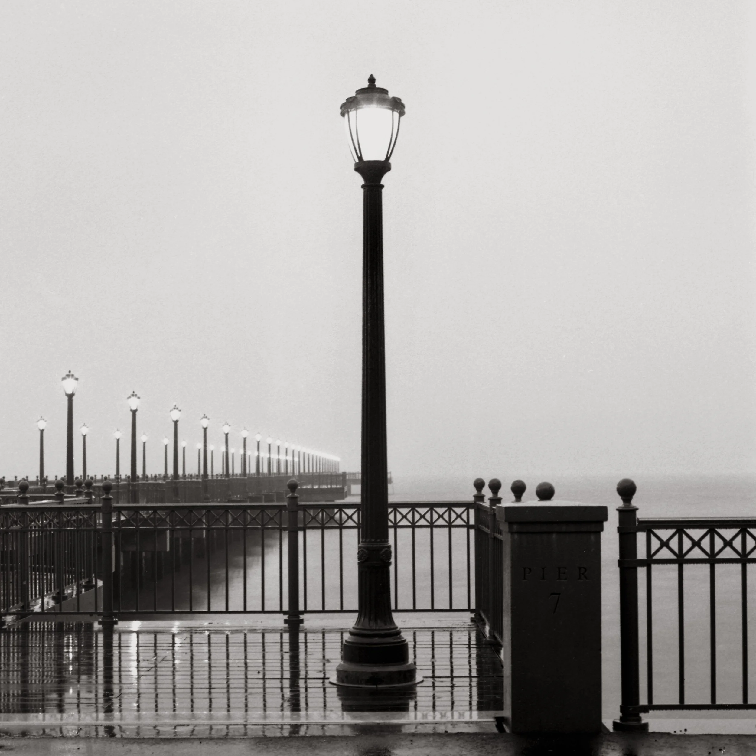 Lamp at Pier 7