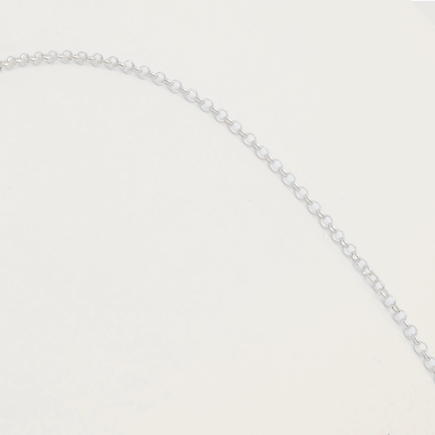 Akasa-VT-RoloChain.png