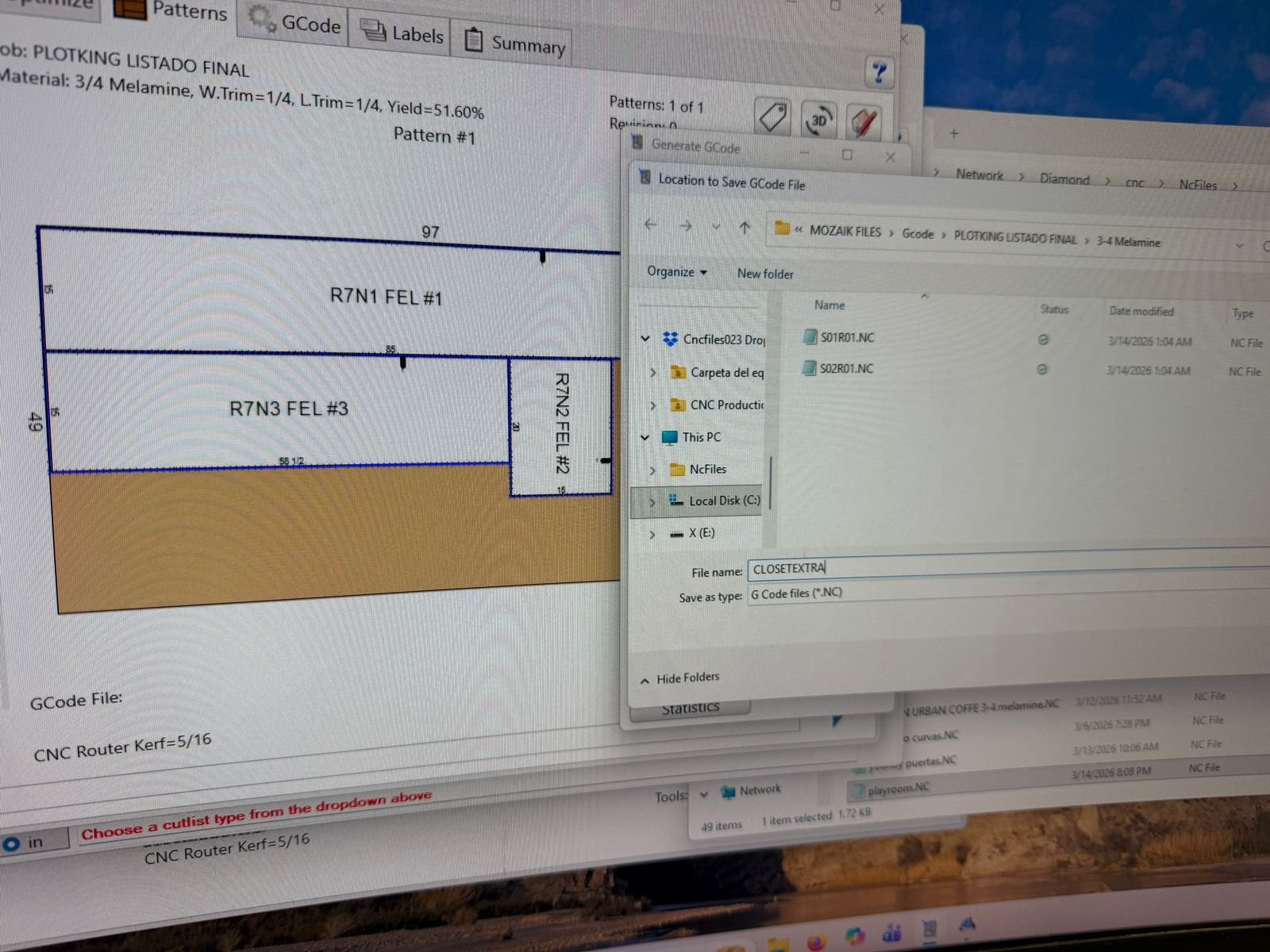Screenshot of a computer screen displaying a CNC programming interface with a cutout pattern and a folder directory on the right showing files related to the pattern.