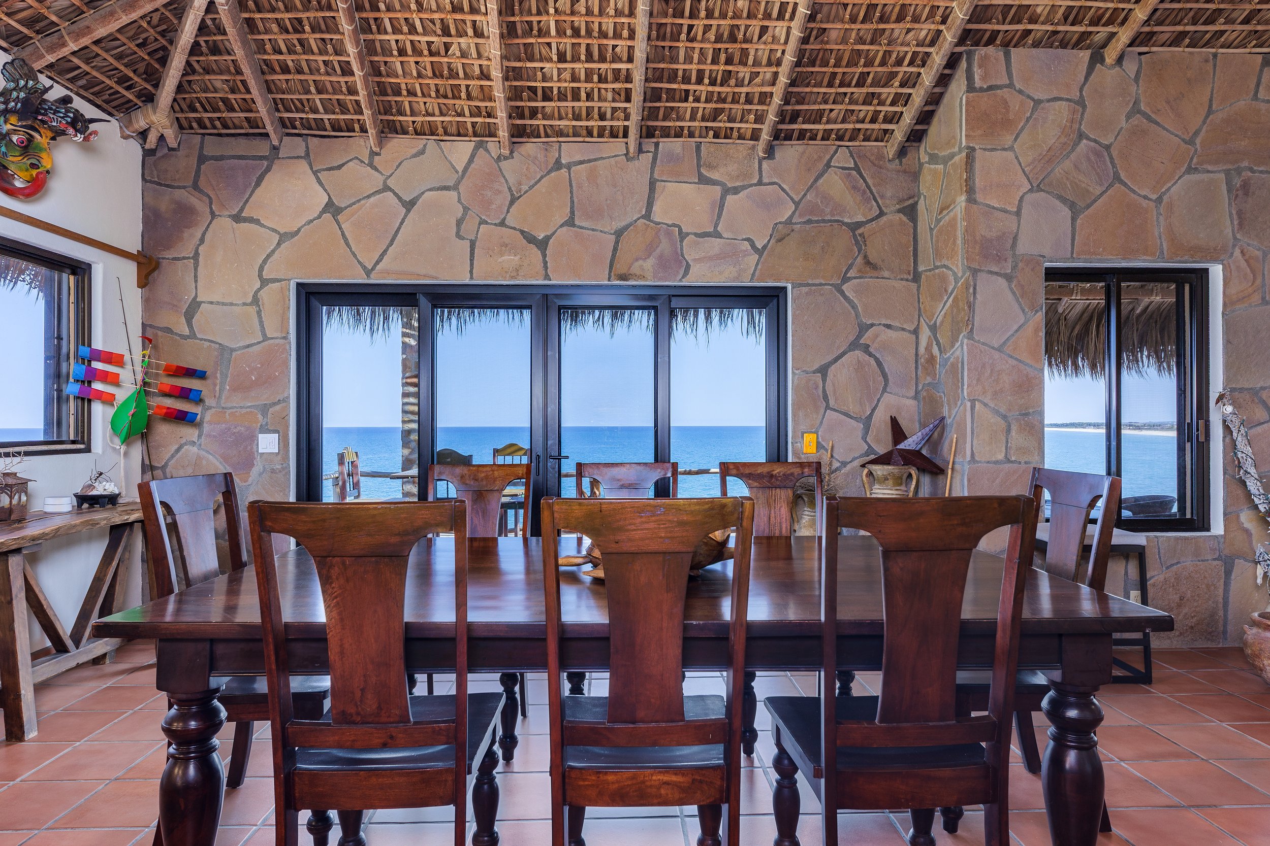 Dining Room Table.jpg