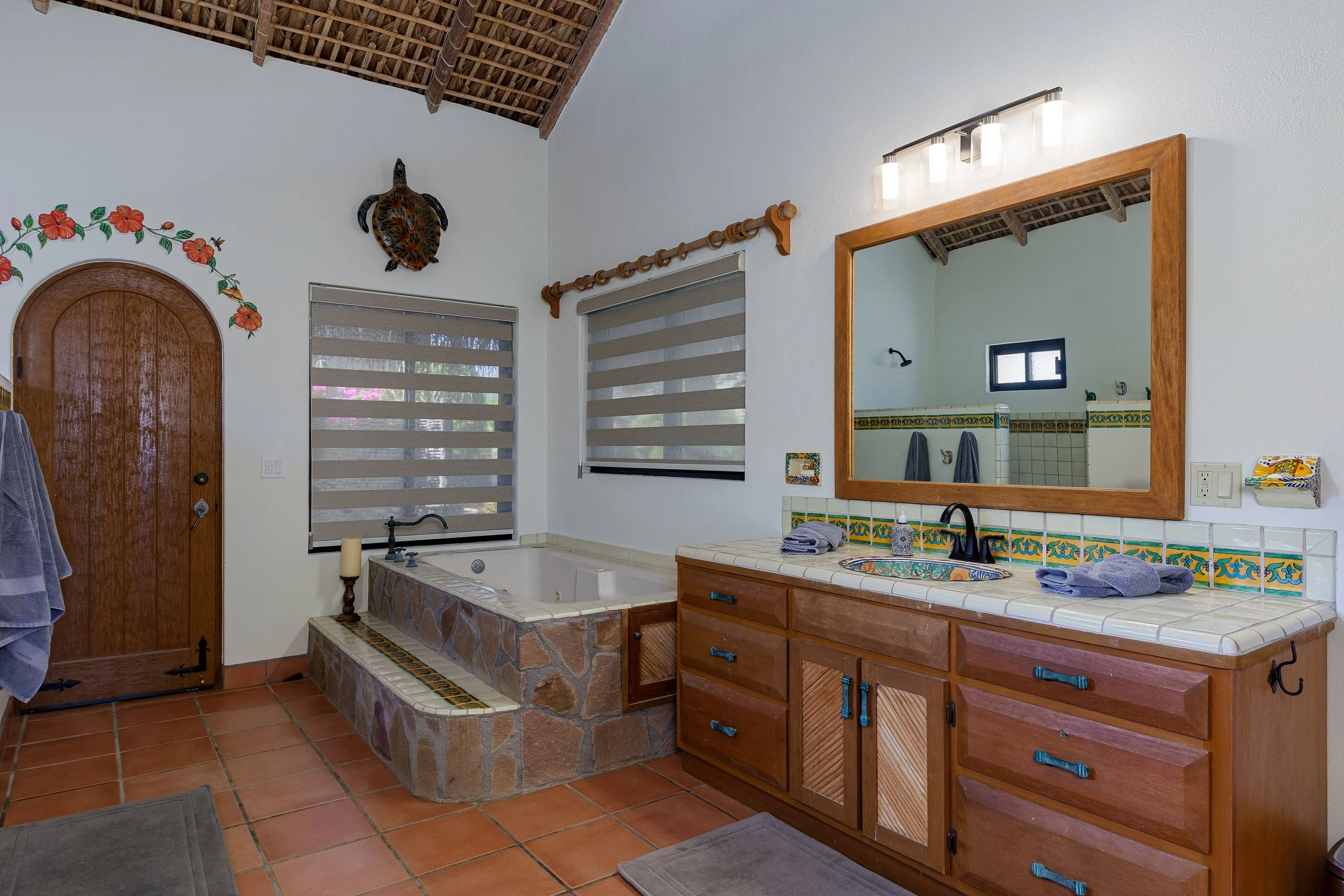 Primary Bathroom 1.jpg