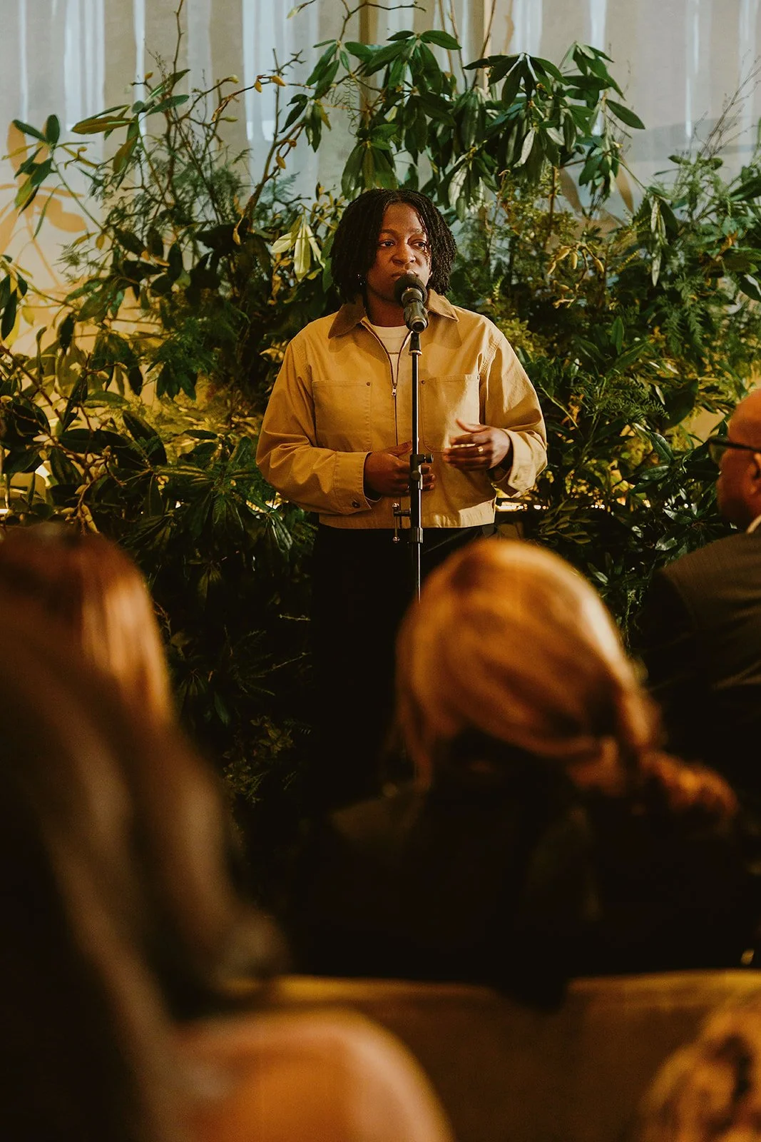 A picture of Mide performing by Rahul Khona
