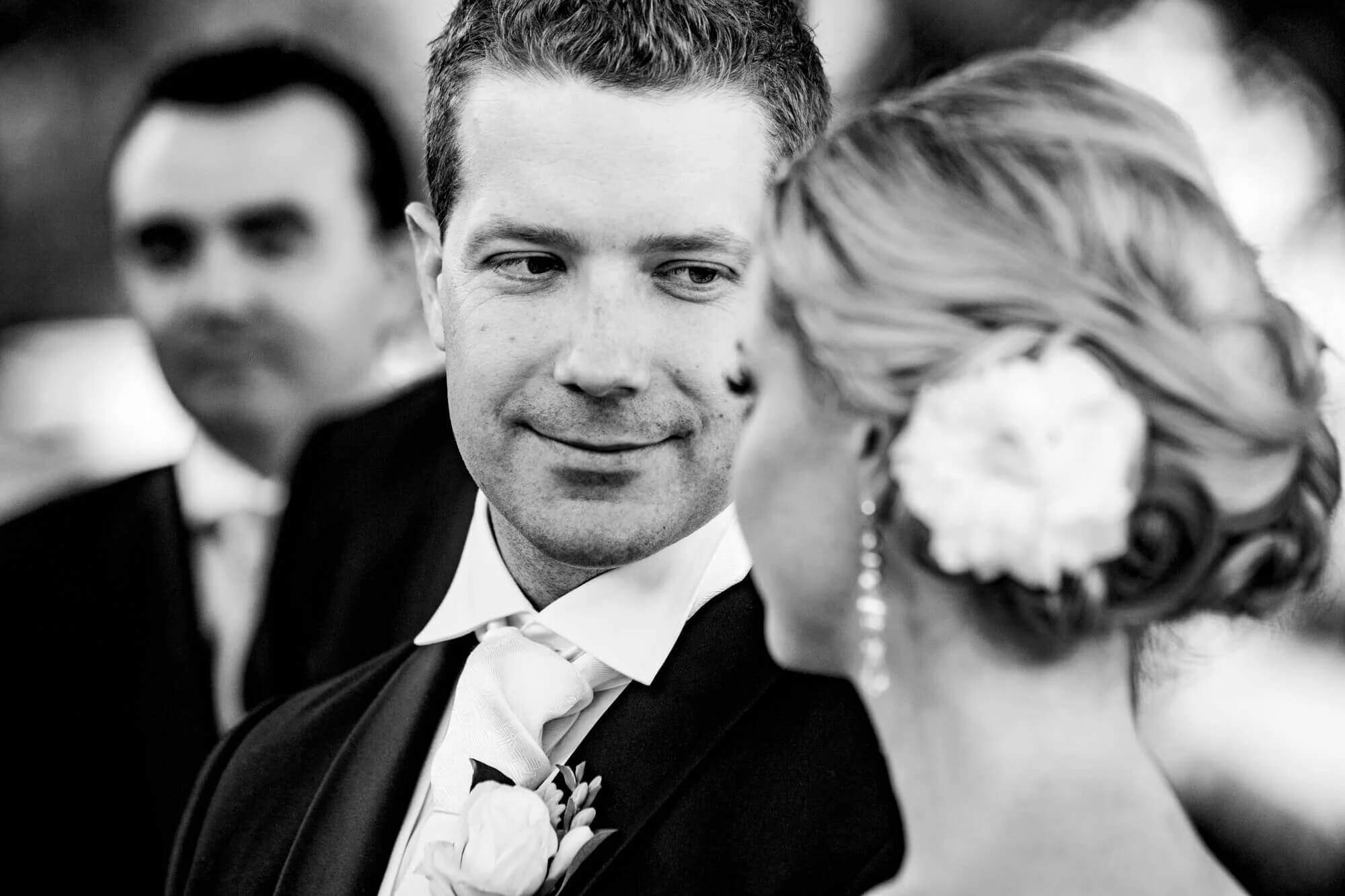 best-wedding-photography-ceremony-groom-emotion.jpg