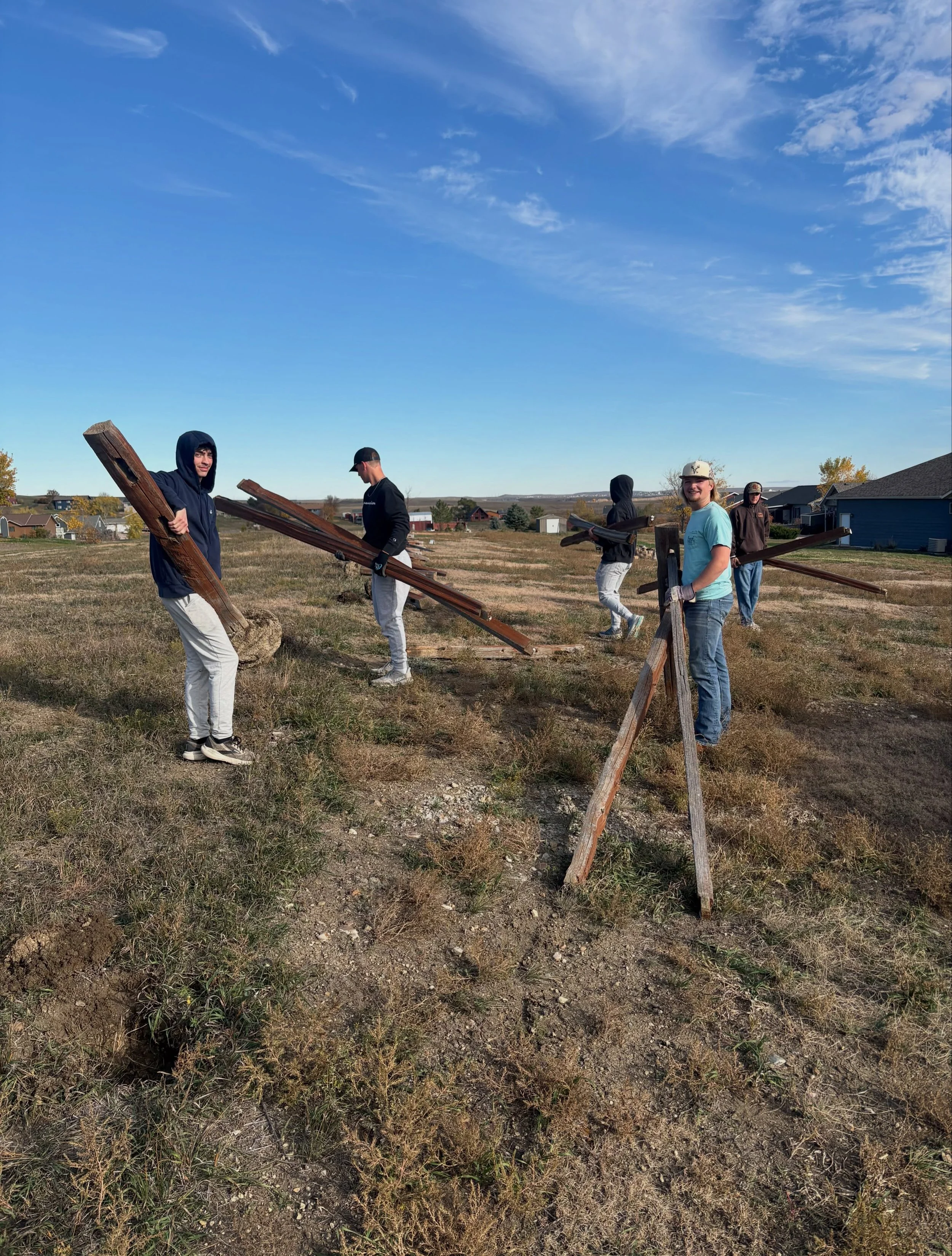 It&rsquo;s been a busy week full of volunteering. From raking yards for alumni to taking down fencing and helping with highway cleanup, our brothers have been putting in the work to give back to the community. Shoutout to all the brothers who made it