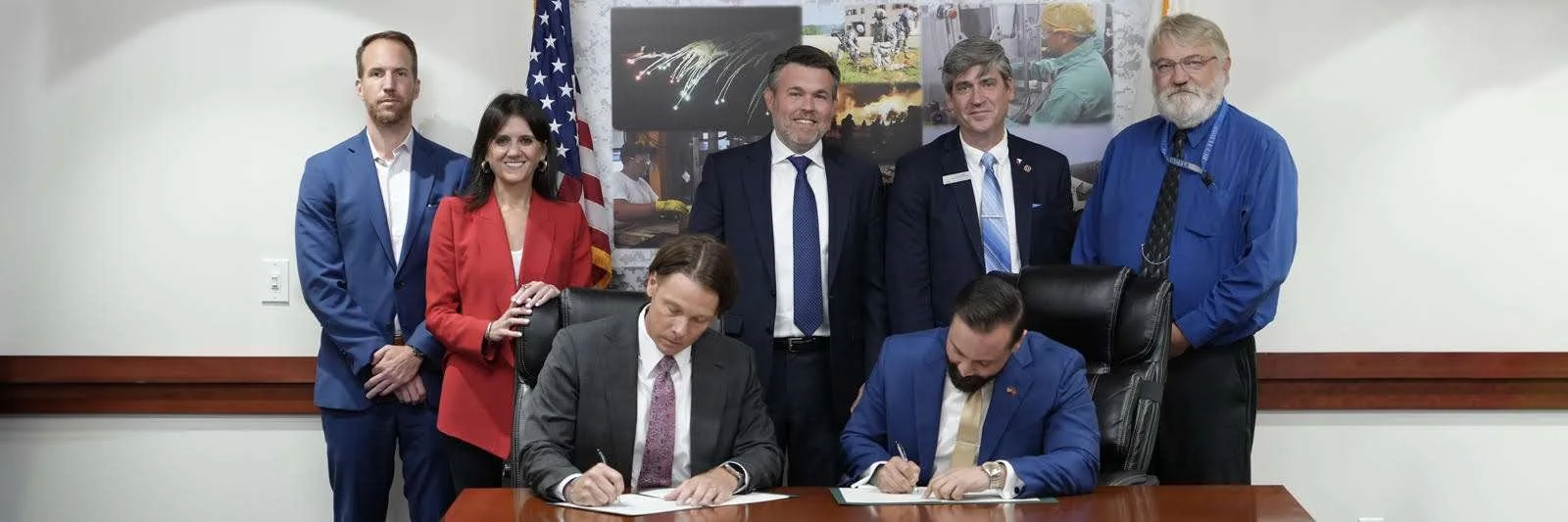 ACMI Federal and Crane Army Ammunition Activity sign Memorandum of Understanding