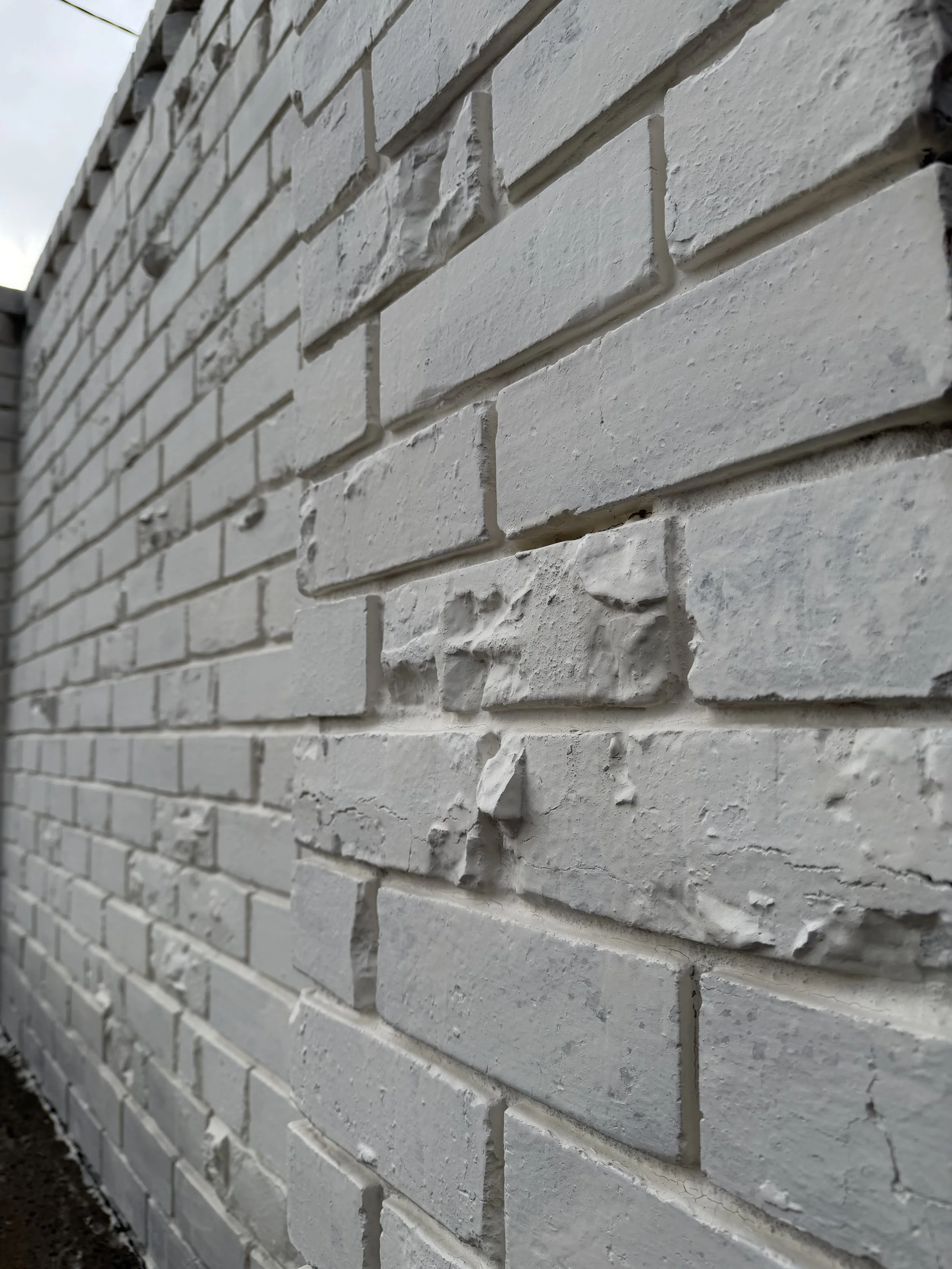 How to Modernise Old Brick, Stone or Masonry Without Making an Expensive Mistake