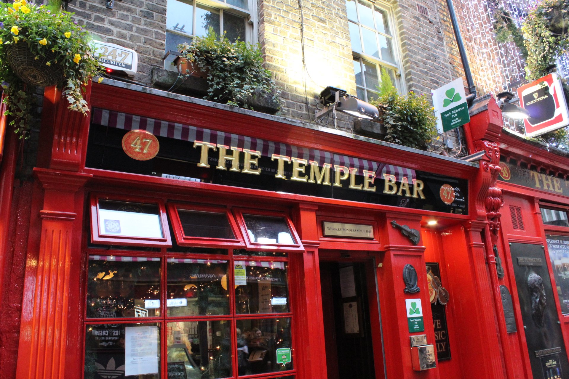 Temple Bar.JPG